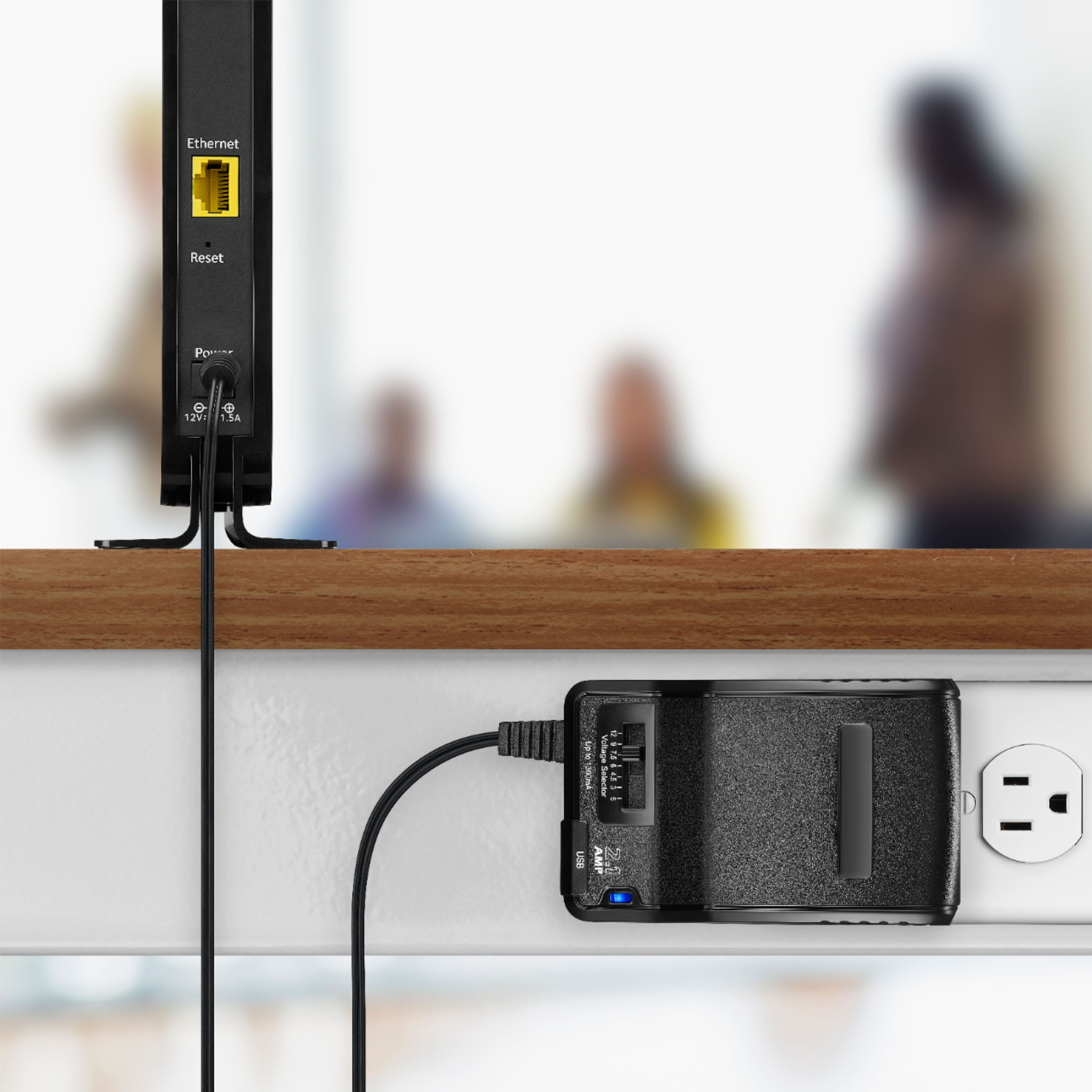 Alt View 12. Insignia™ - 15.6 W 4.9 ft Universal AC Adapter - Black.