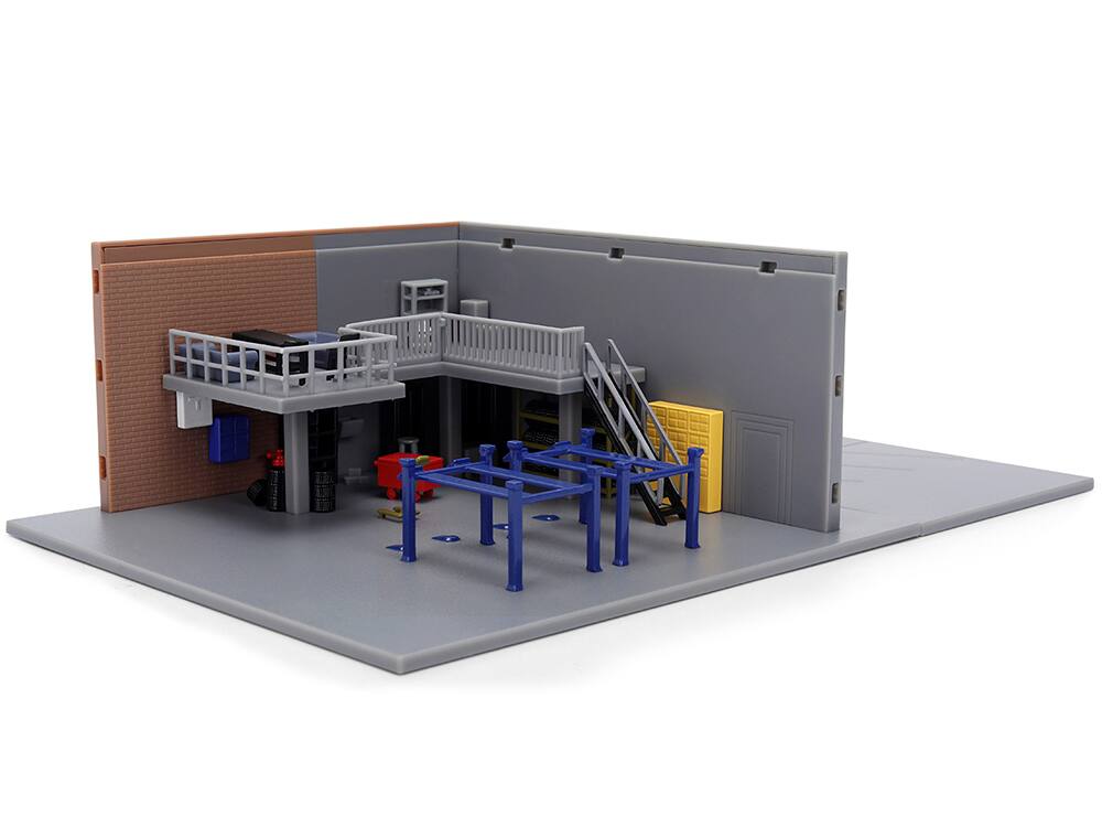 Back. Jada - "Fast & Furious" Han's Garage Diorama with 2 Cars and Accessories "Nano Scene" Series 1/32 Model by Jada - Multicolor.