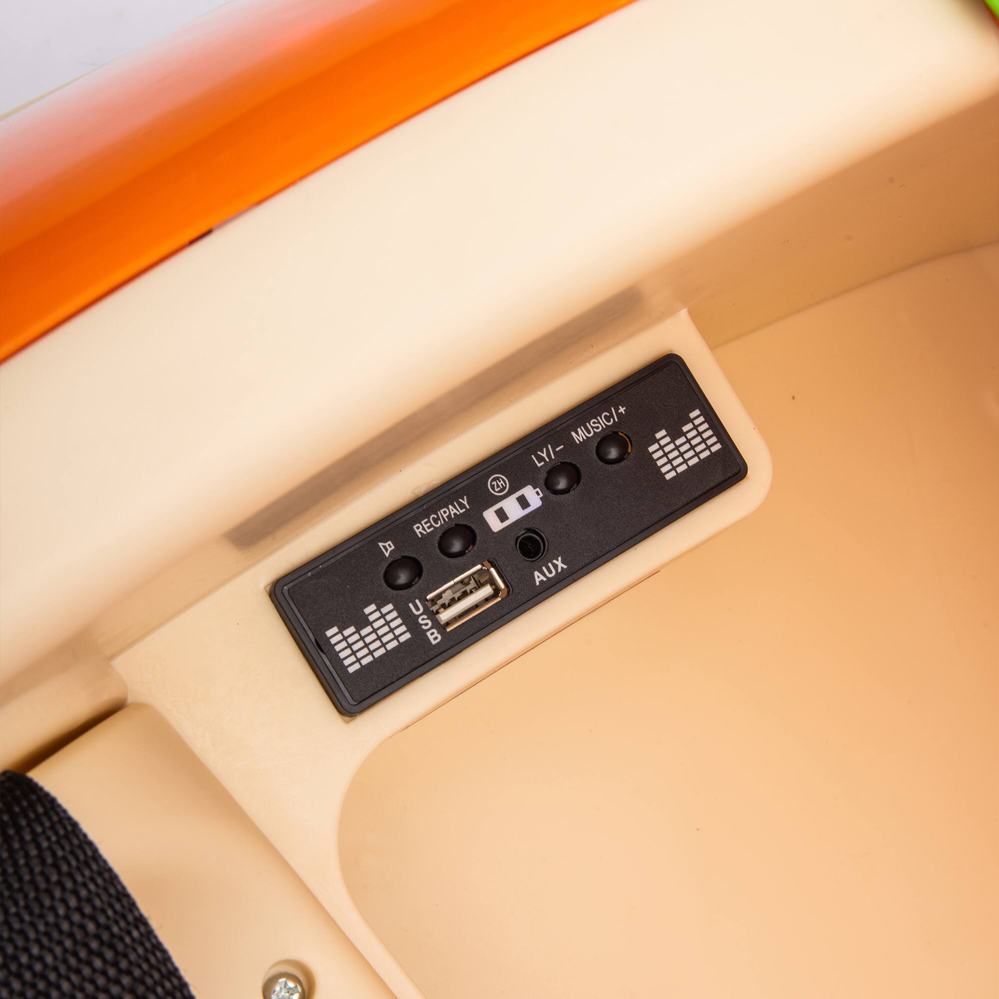 + MUSIC  
- AUX  
REC/PLAY  
AUX  
USB