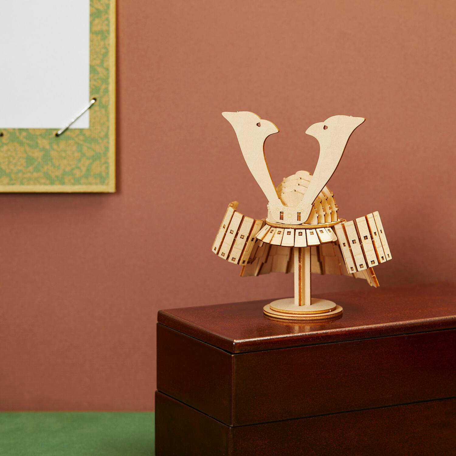 Alt View 2. 3D Puzzle - 3D DIY Puzzle: Kabuto Samurai Warrior Helmet - 77pcs.