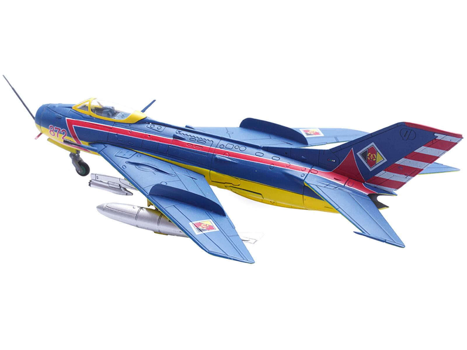 Back. Panzerkampf - Mikoyan-Gurevich MiG-19S Farmer C 1 Staffel/JG-3 Preschen 5th World Aerobatic Championships 1968 Wing Series 1/72 - Multicolor.