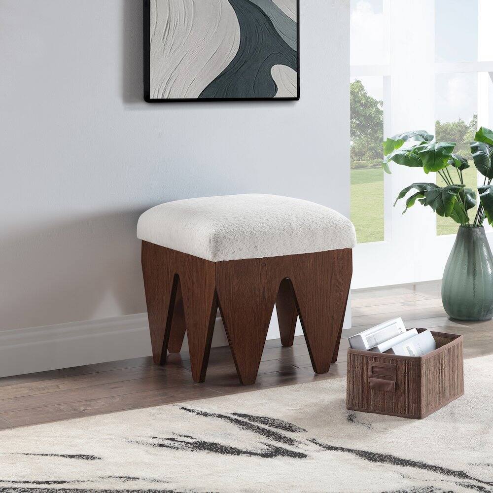 Alt View 1. Meridian Furniture - Altair Cream Velour Fur Fabric Bench - Beige.