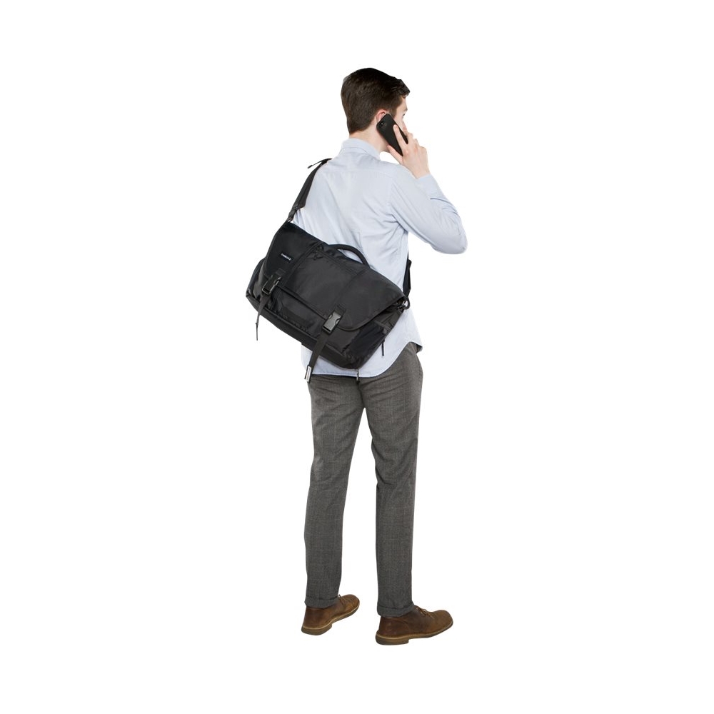 Timbuk2 - Commute 2.0 Messenger - Spacious interior with plenty of  organization. Keep tech, travel and work all in order with multiple slash  and zipper pockets.  bag-20