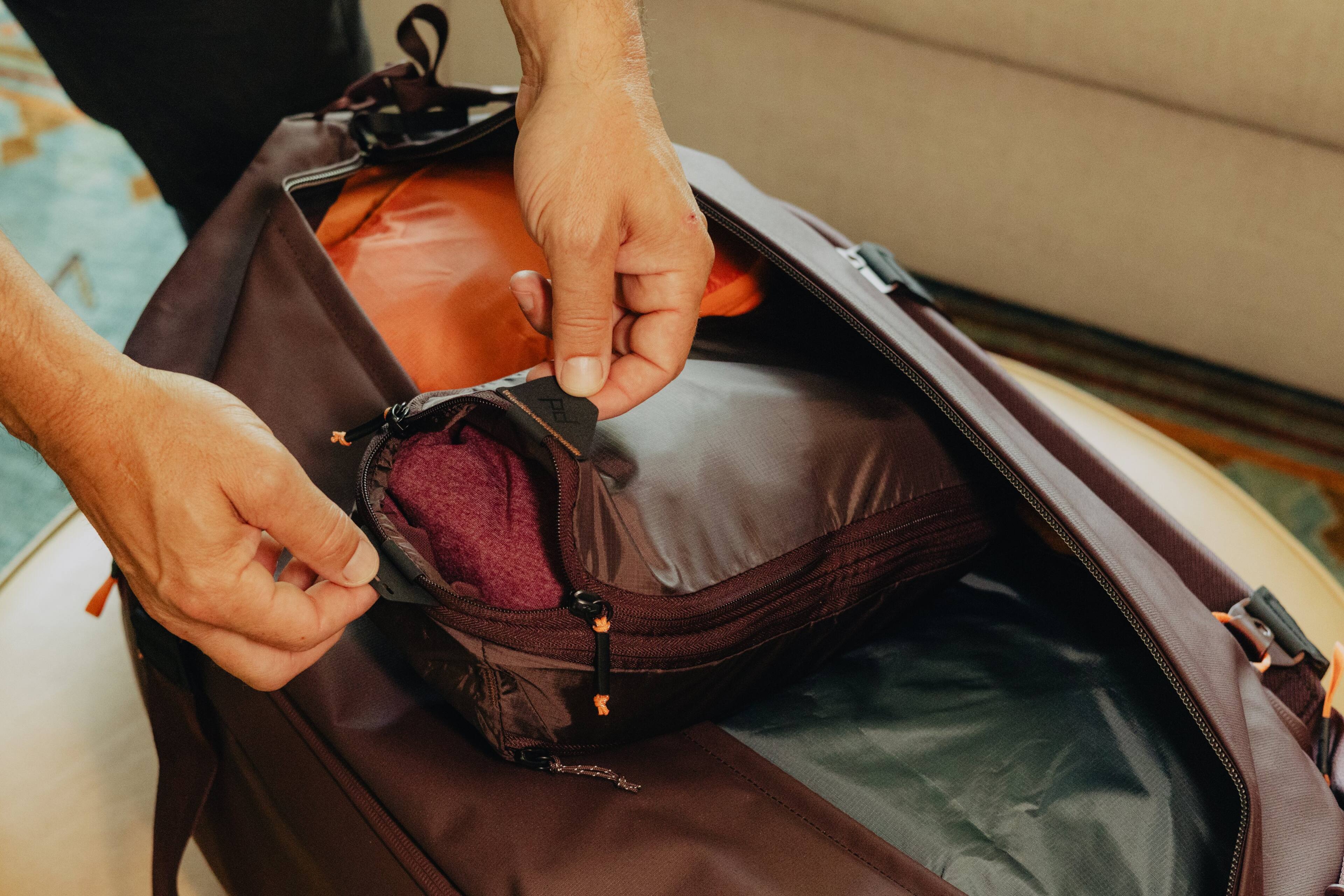 Left. Peak Design - Packing Cube Small - Eclipse.