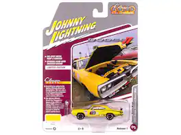 Johnny Lightning - 1970 Dodge Coronet Super Bee #1 "David Kruk" Banana Stripes and Top "Classic Gold Collection" 1/64 - Yellow with Black
