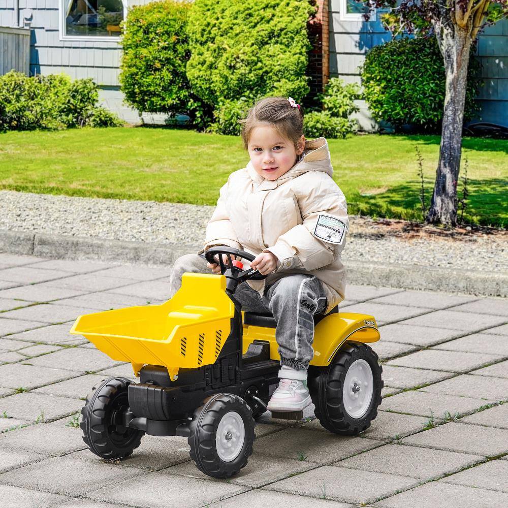 Angle. BreeBe - Aosom Ride-On Excavator Pedal Car with Manual Bucket, Forward/Backward, No Power, Pretend Play for Ages 3-6 - Yellow.