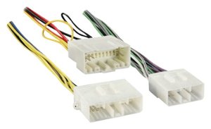 Metra - Turbo Wire Amplifier Bypass Harness for Most 2004-2005 Dodge Ram Vehicles - White - Front_Zoom