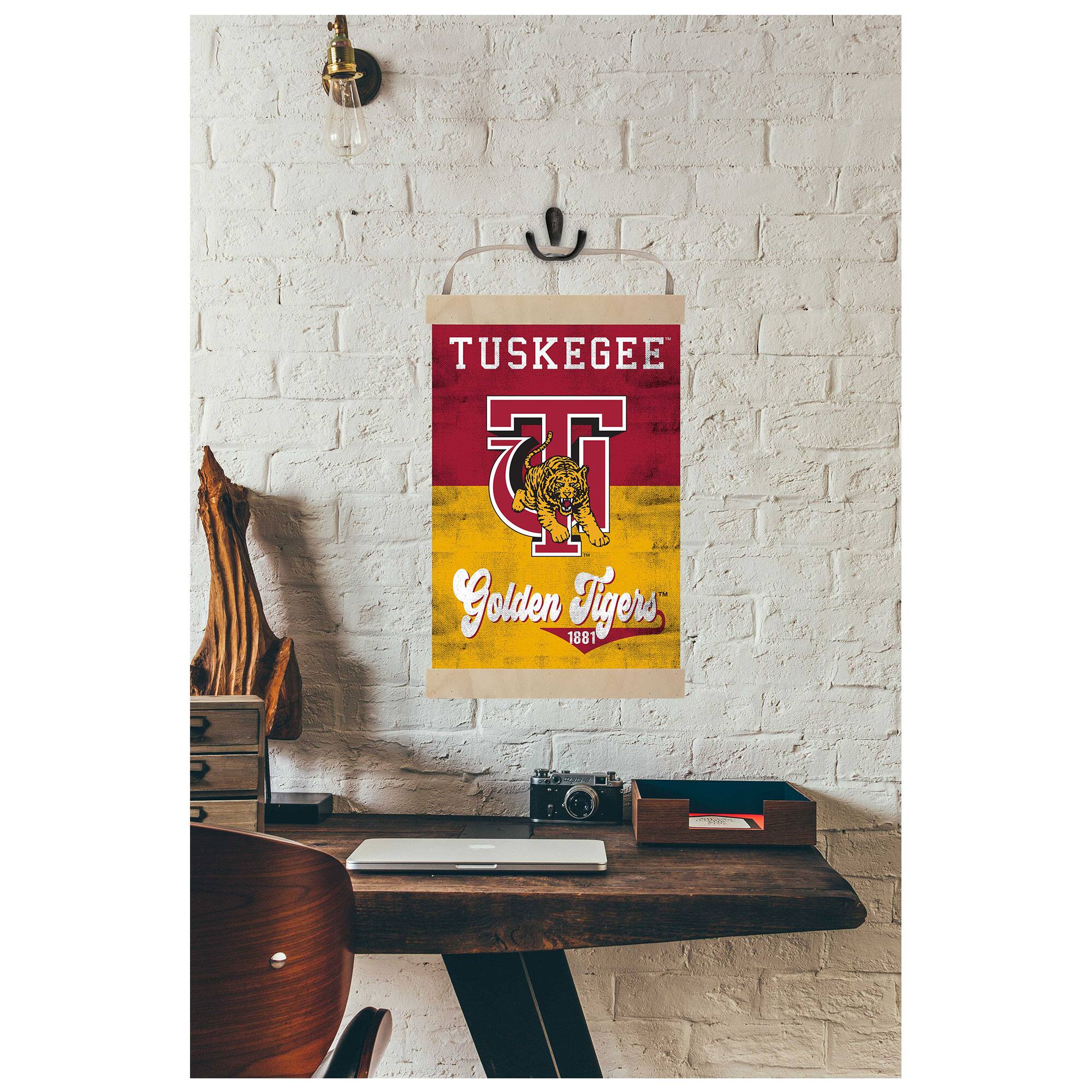 TUSKEGEE  
Golden Tigers  
1881