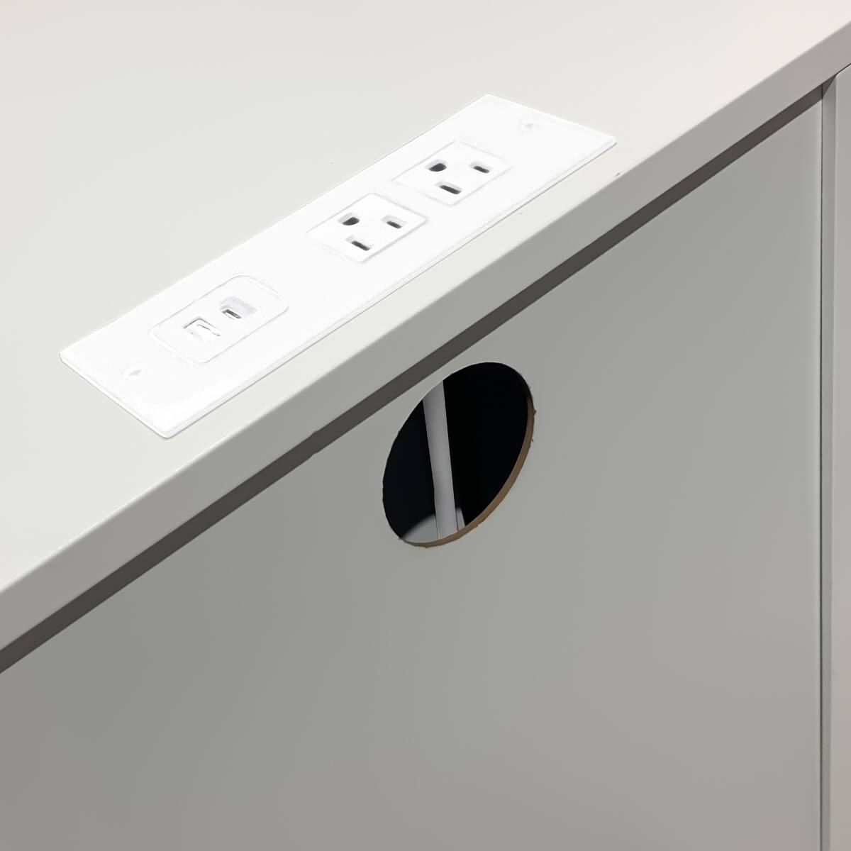 Alt View 2. Loheer - Loheer White 3 Drawer Nightstand with Charging Station, USB Ports and Power Outlets - White.