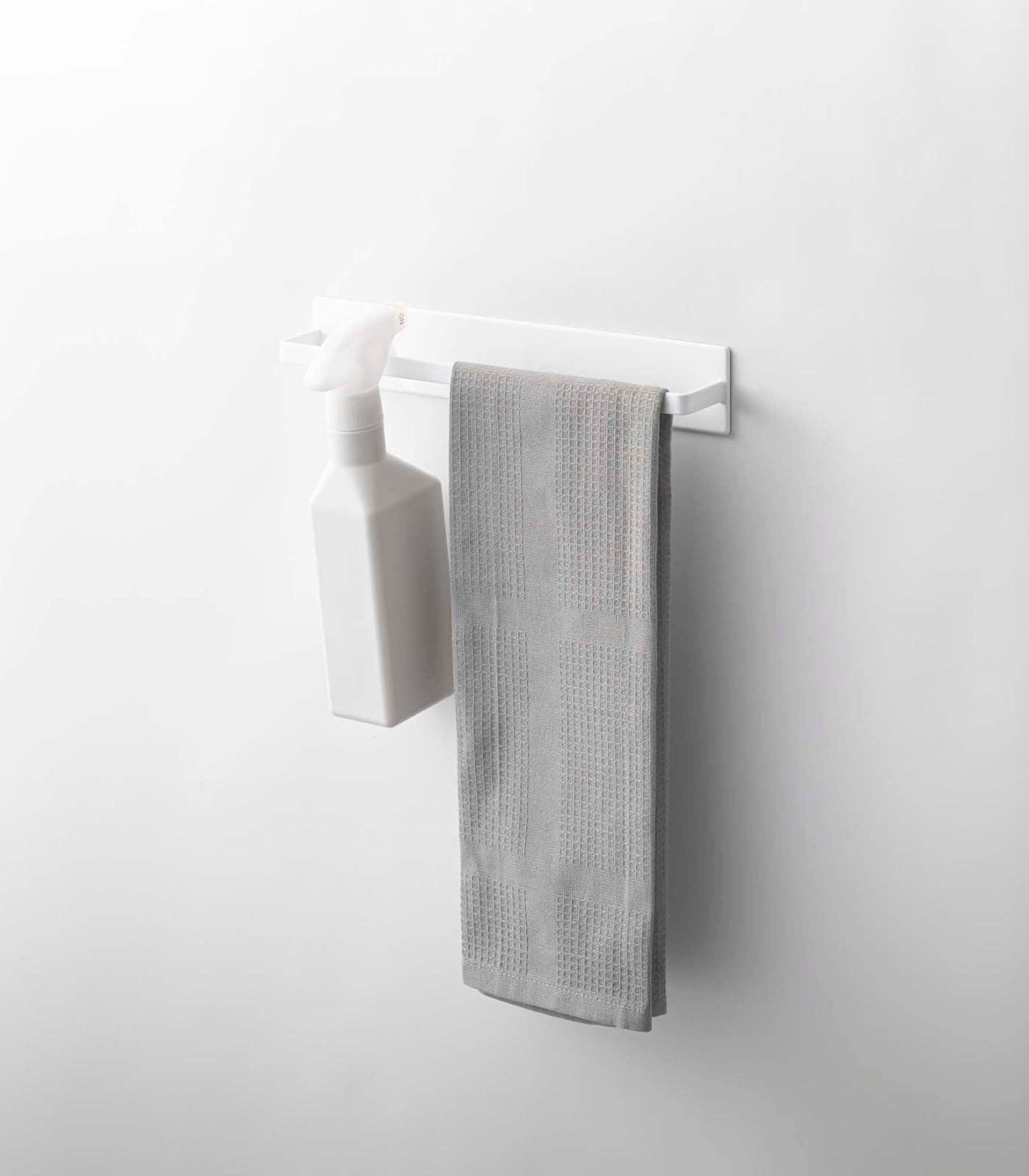 Yamazaki Home - Magnetic Kitchen Towel Hanger - Steel - White