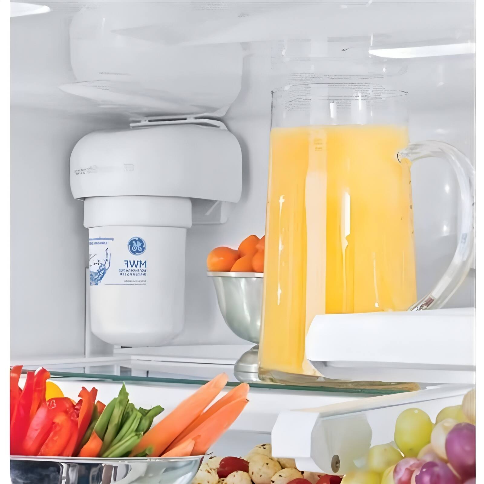 - - - - - i MWF ad AANA s 4. 44 ..