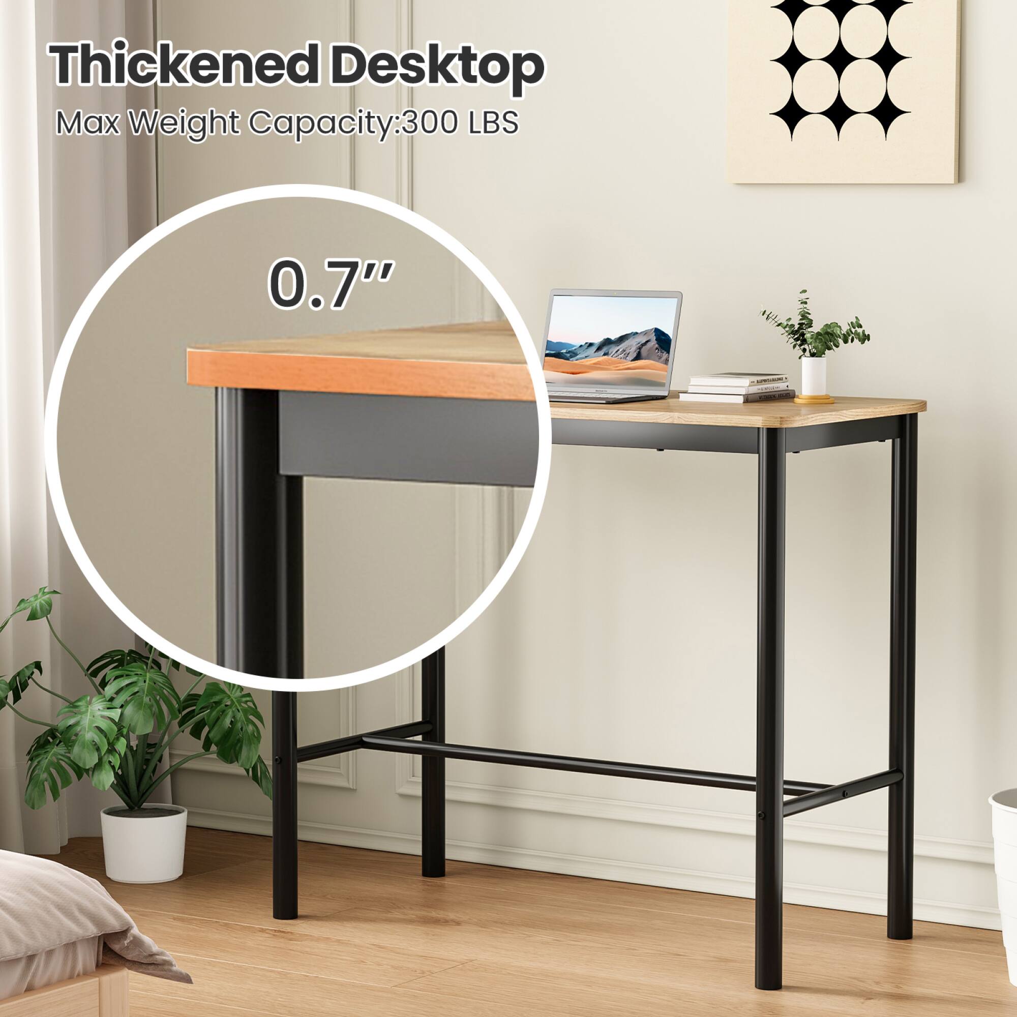 Thickened Desktop  
Max Weight Capacity: 300 LBS  
0.7"