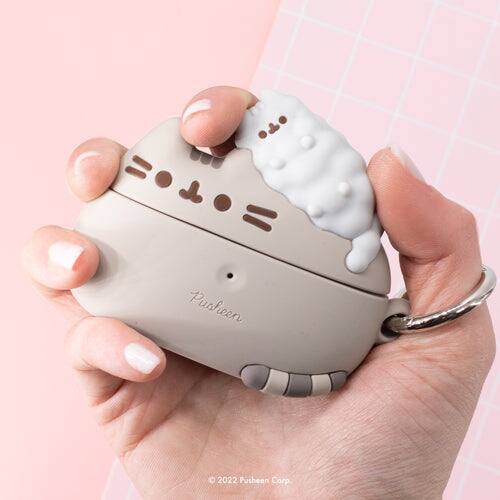 OTO Pusheen  
2022 Pusheen Corp