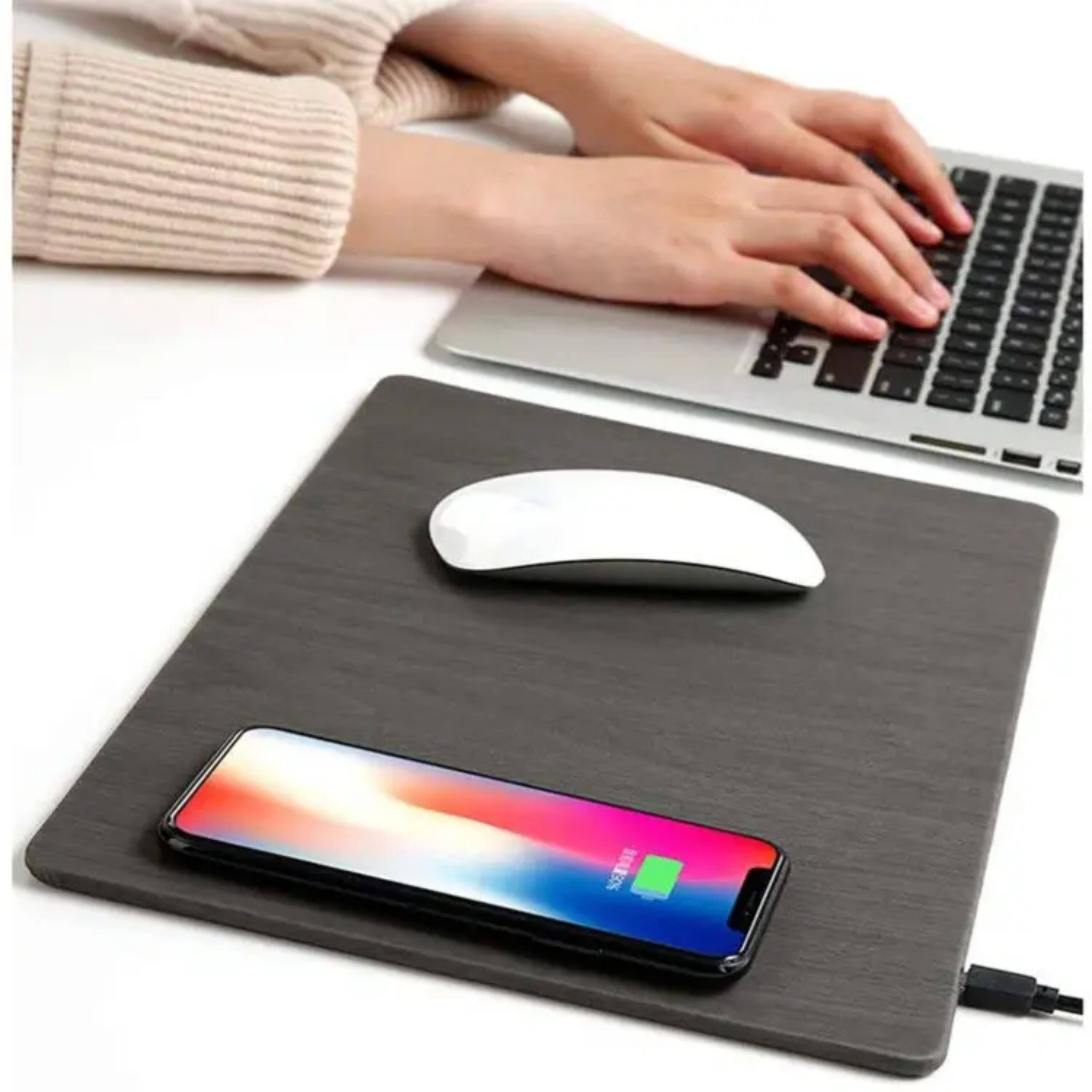 Left. Kitcheniva - 2 in 1 Wireless Charger Mouse Pad Black - Black.