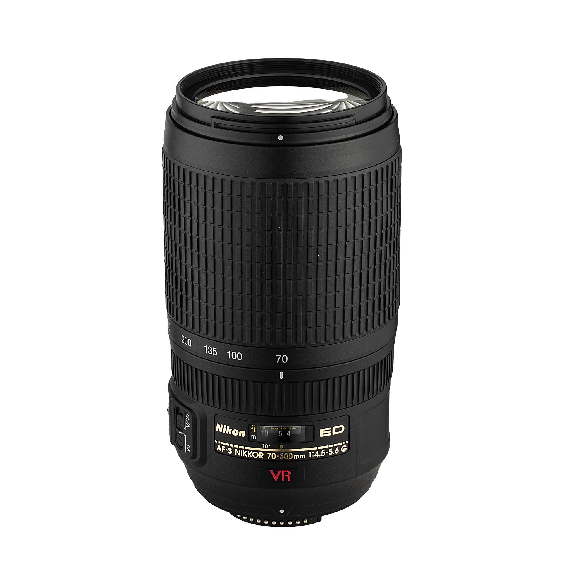 200 135 100 70  
Nikon  
ED  
AF-S NIKKOR 1:4.5-5.6 70-300mm VR