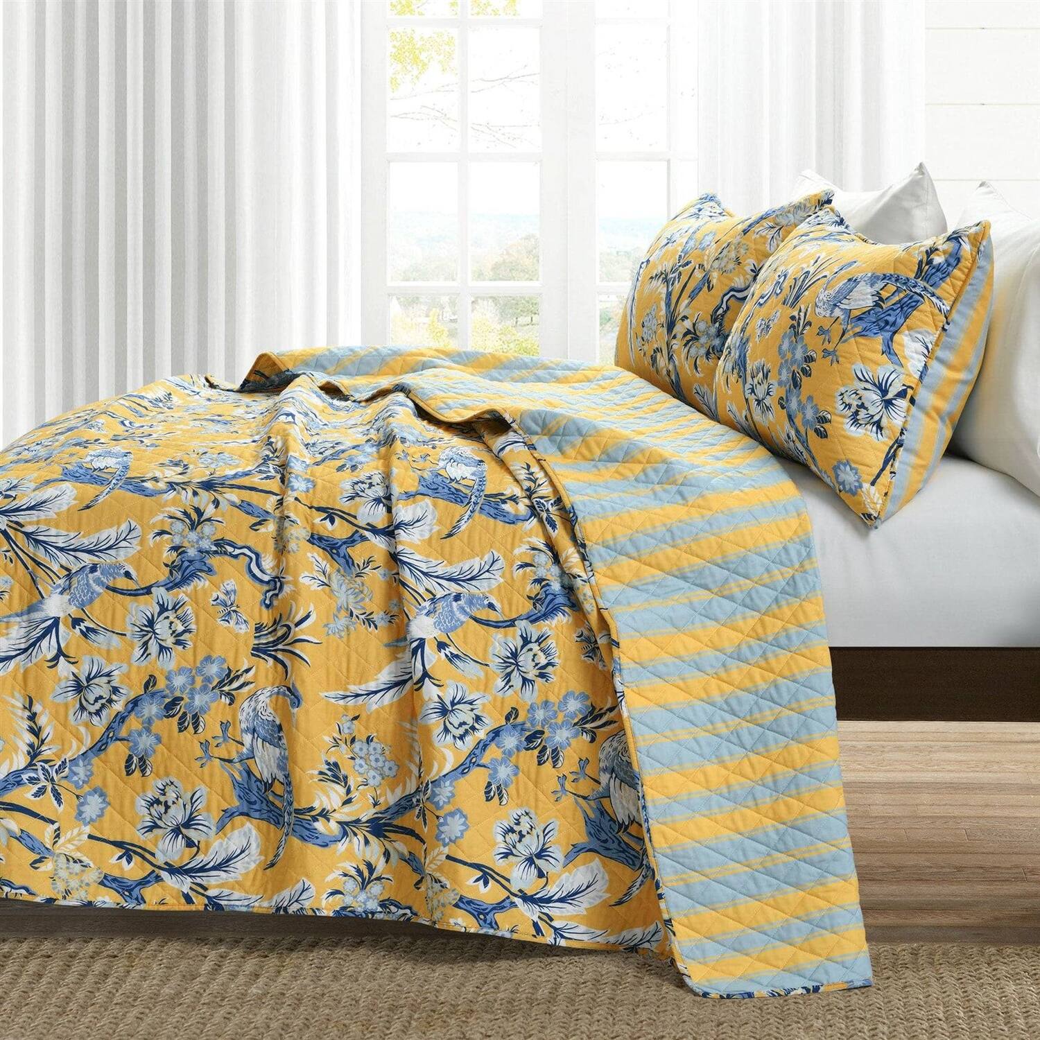 Angle. Hivvago - King Size Lightweight Peacocks Polyester Quilt Set Yellow Blue - Yellow Blue.