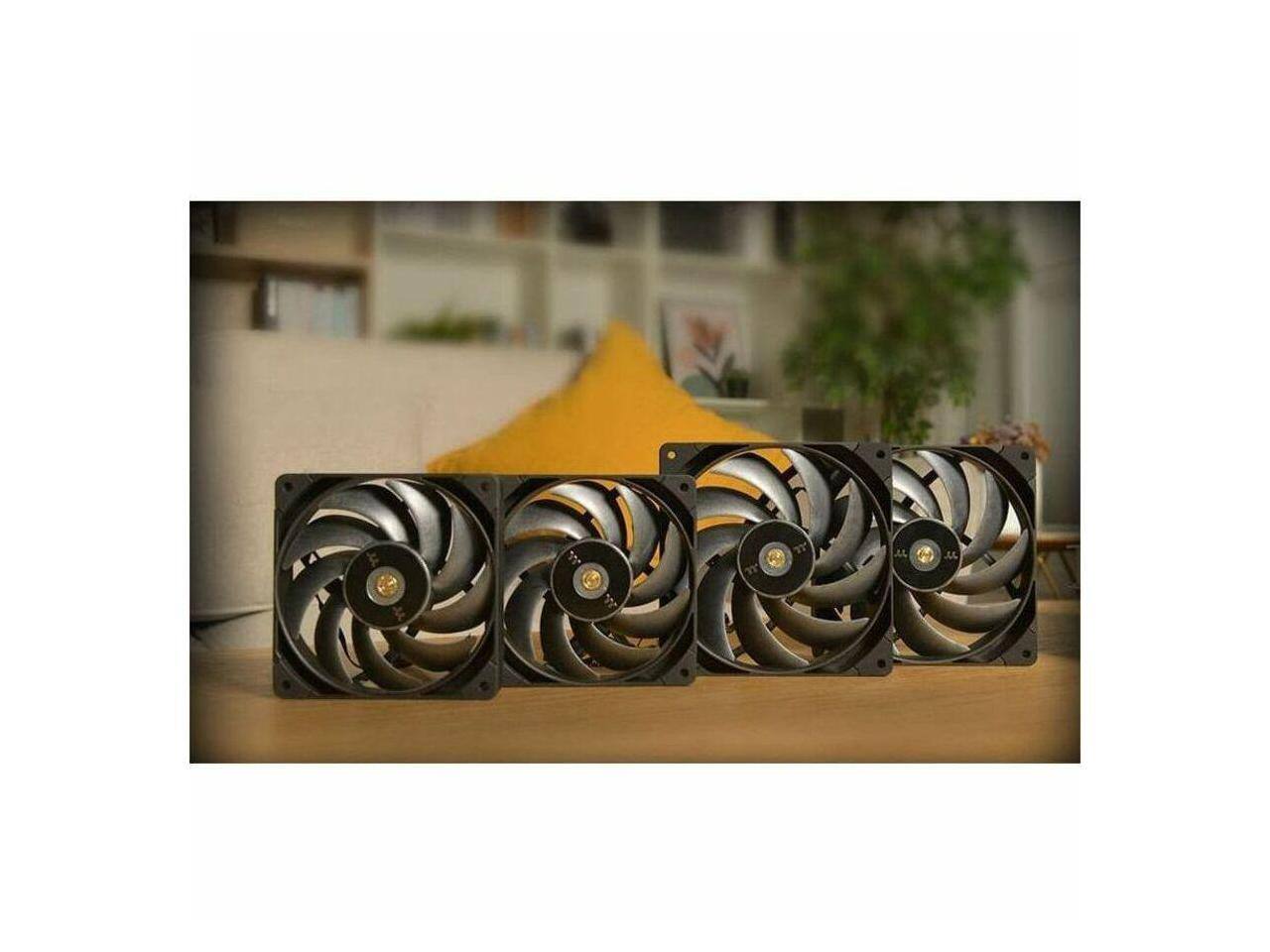 Alt View 6. Thermaltake - TOUGHFAN 14 Pro Black 1 pack - Black.