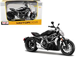 Ducati X Diavel S 1/12 Diecast Motorcycle Model by Maisto - Black