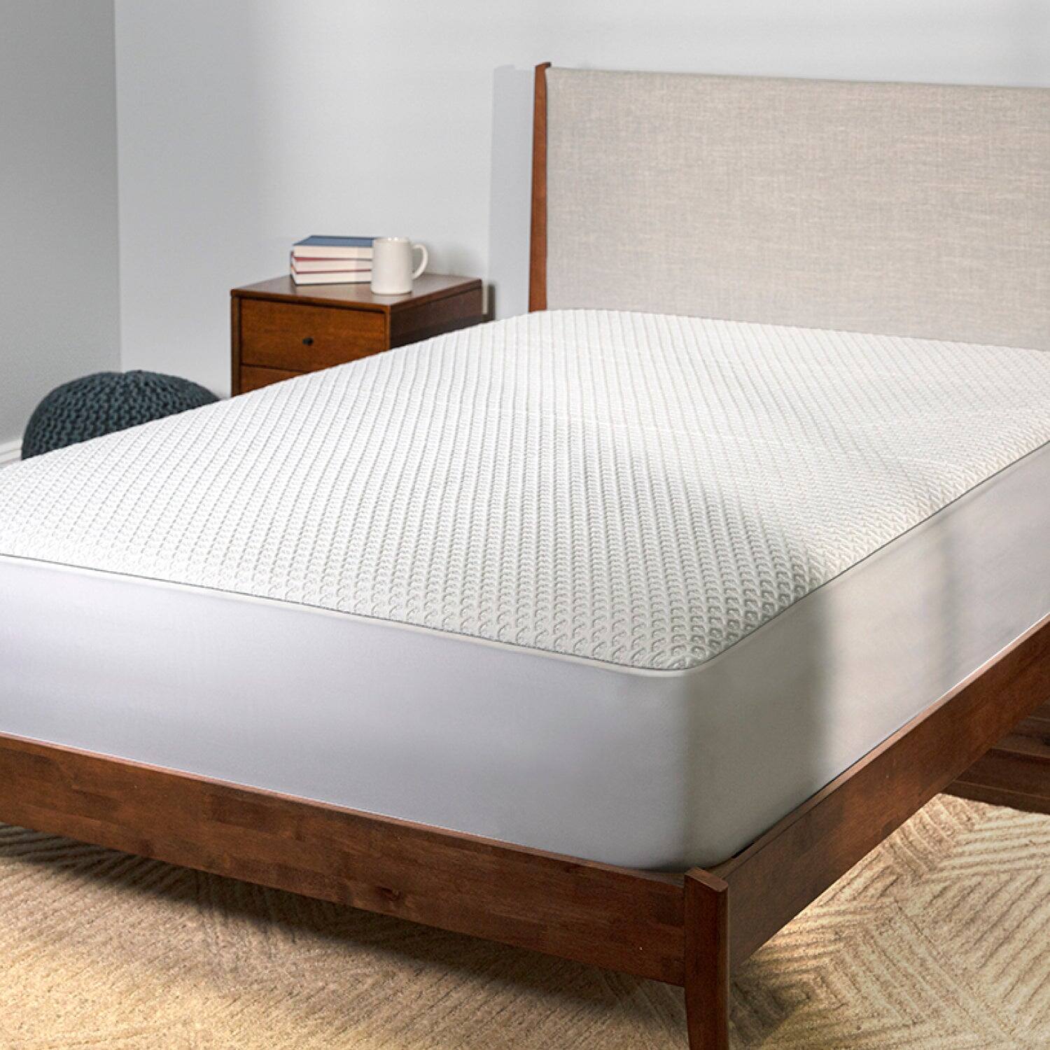 Alt View 1. Bedgear - Ver-Tex Performance® Mattress Protector - White/silver, Split king, Split Head King - White/Silver.