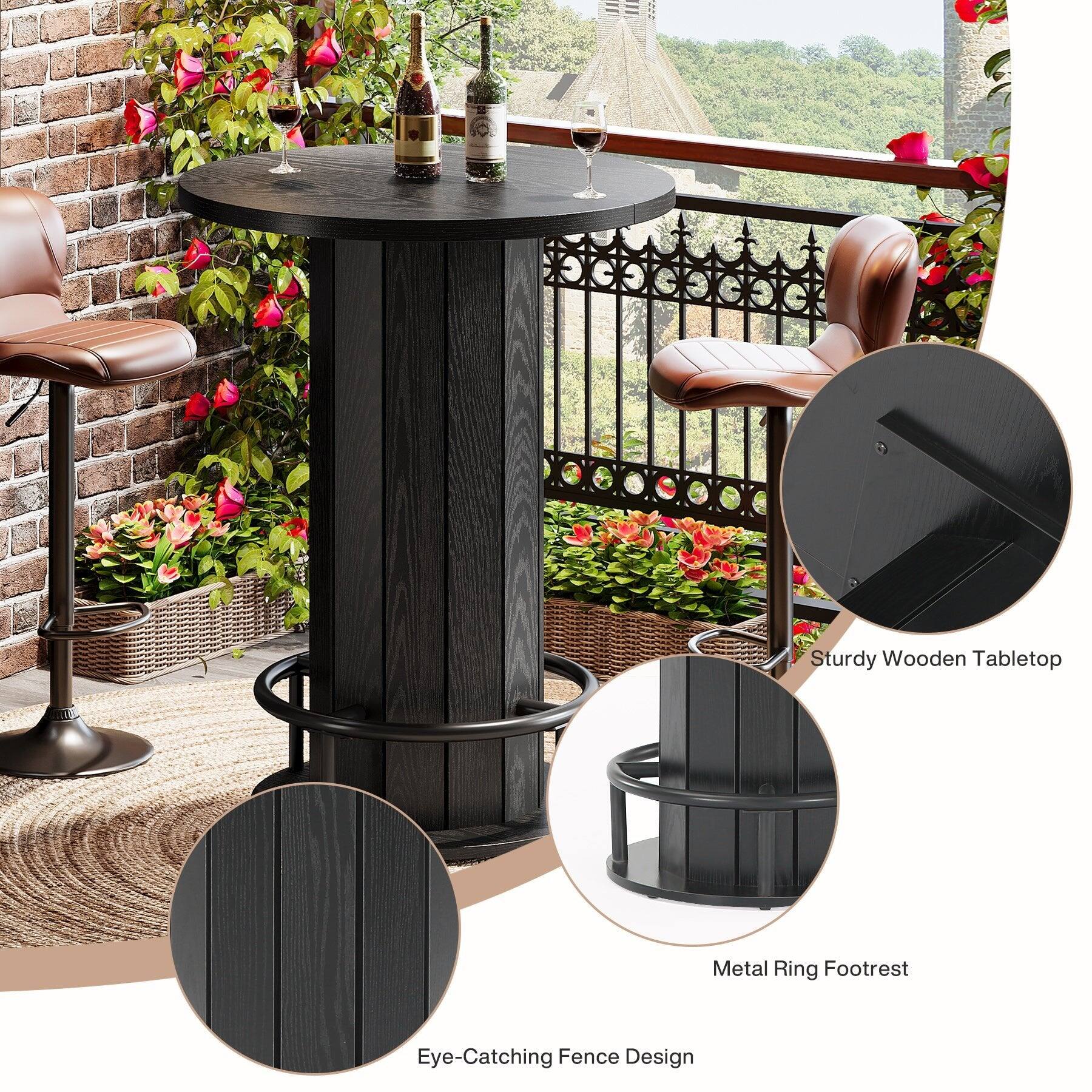 Sturdy Wooden Tabletop  
Metal Ring Footrest  
Eye-Catching Fence Design