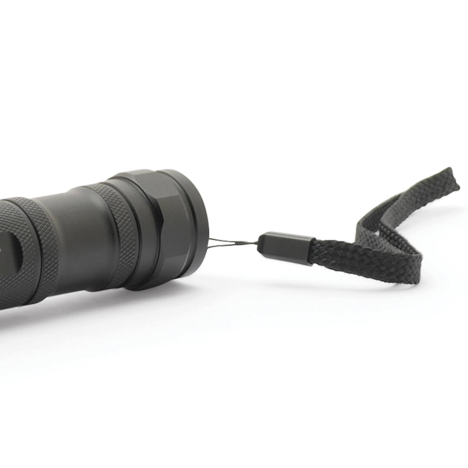 Angle. Cyclops - 700-Lumen Steropes Rechargeable Aluminum LED Flashlight.