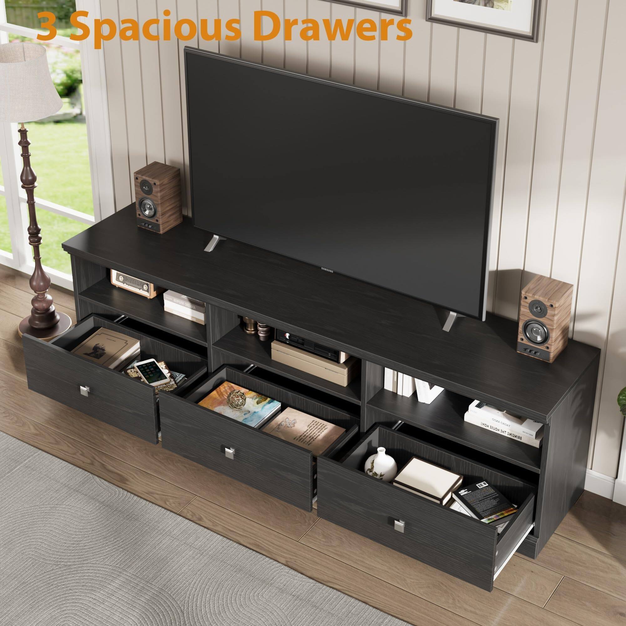 3 Spacious Drawers