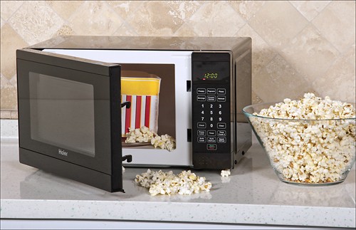 Hiland Commercial Microwave Black (0.7 Cu) — Midsouth Hotel Supply