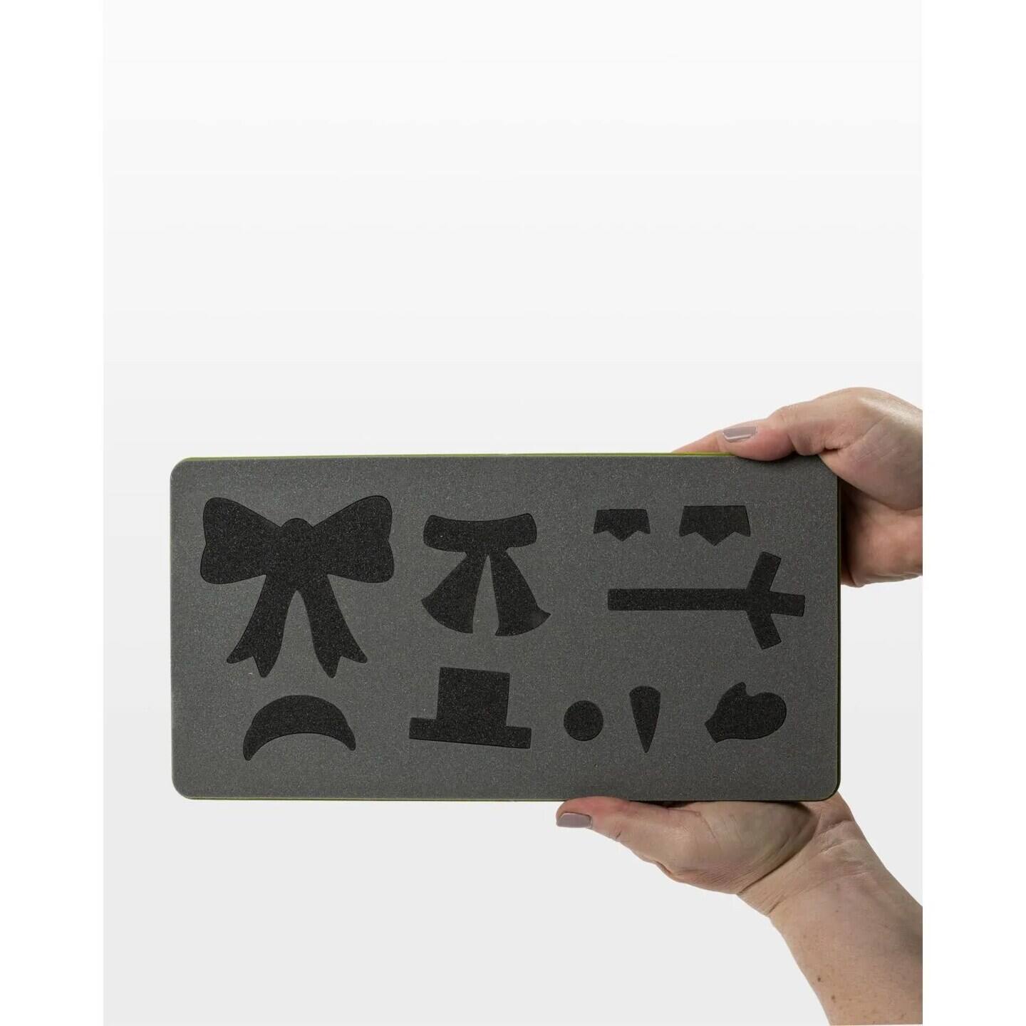 Back. AccuQuilt - Go Fabric Cutting Dies It Fits, Holiday Accessories - Multicolor.