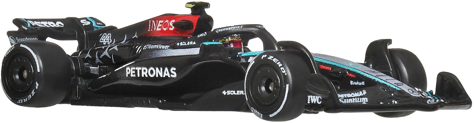 Sure, here is the corrected and grouped text from the image:

- PETRONAS
- INEOS
- P ZERO
- SOLERA
- TeamViewer
- AMD
- IWC
- Snodgrass
- 44
- S
- nothing_to_transcribe
- SuBHium