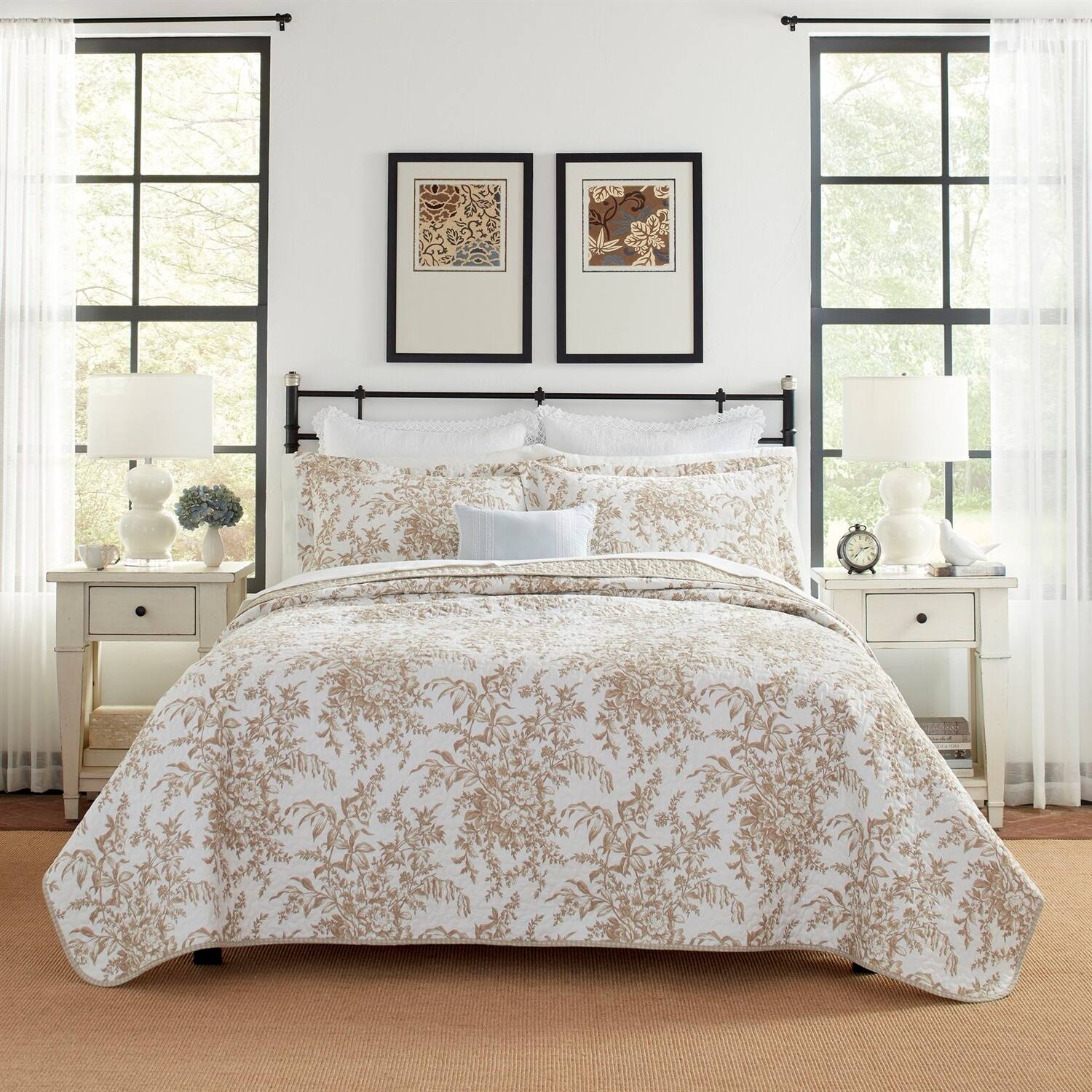 Angle. Hivvago - Full/Queen 3 Piece Bed-in-a-Bag Bohemian Tan Beige Floral Cotton Quilt Set - White, Beige, Tan, Brown.