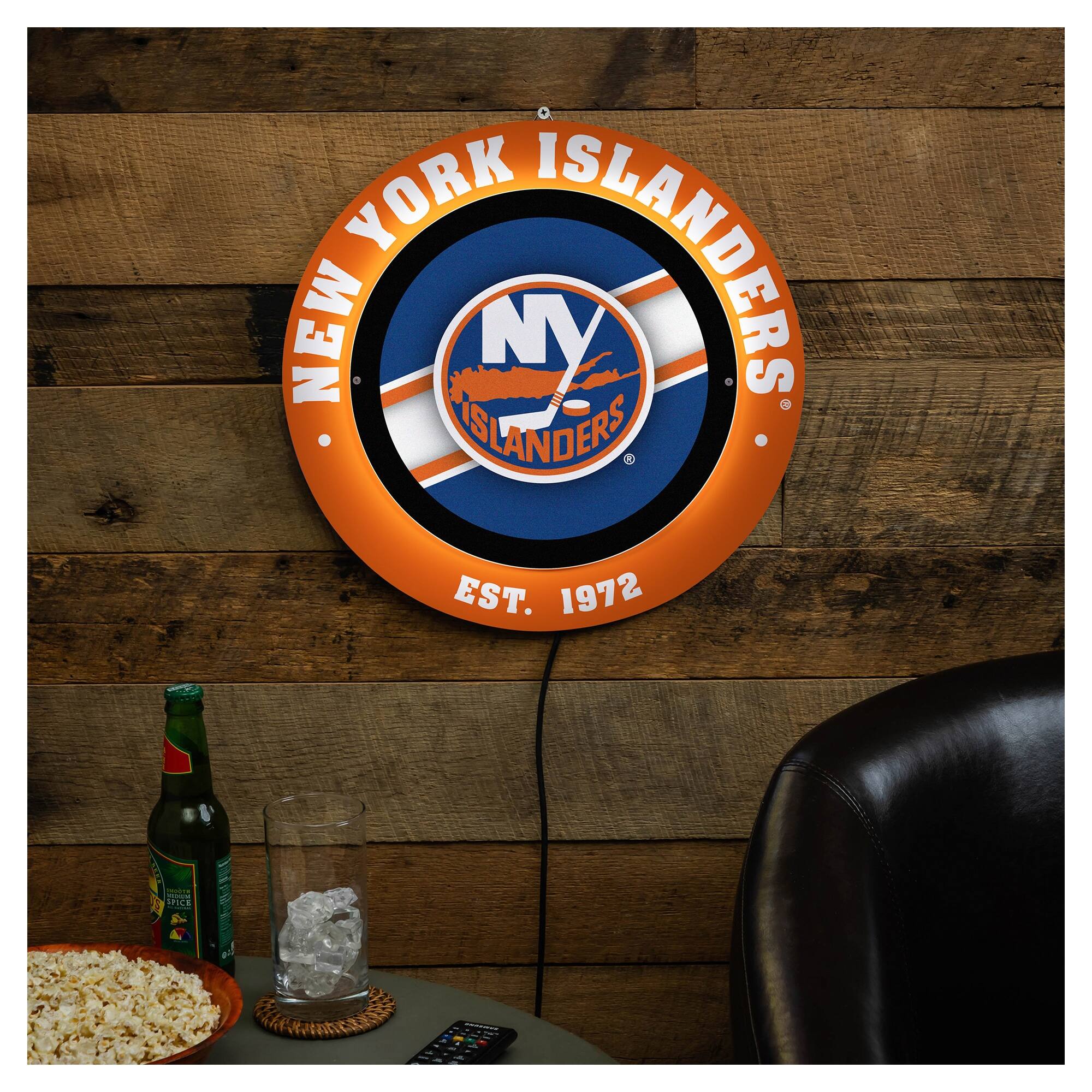 NEW YORK ISLANDERS  
EST. 1972