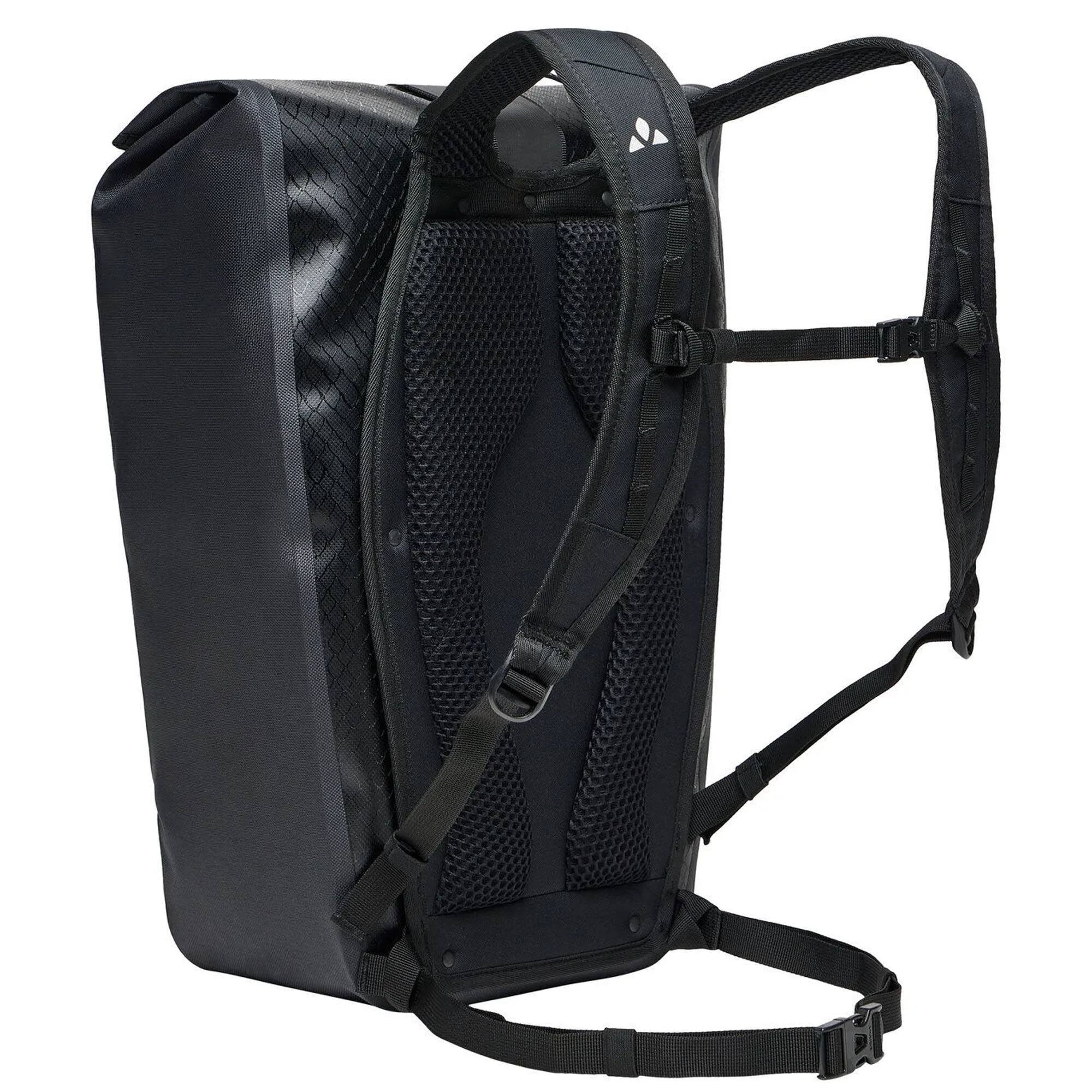 Alt View 2. VAUDE - Vaude Clubride Aqua 25 Waterproof Daypack - Black - Black.