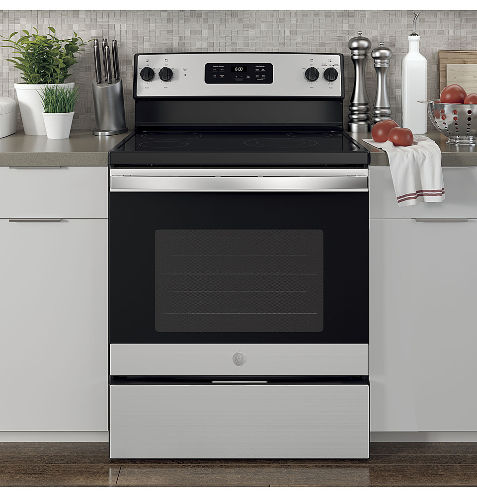 GE 30 in. 5.3 cu. ft. Freestanding Electric Range in Stainless
