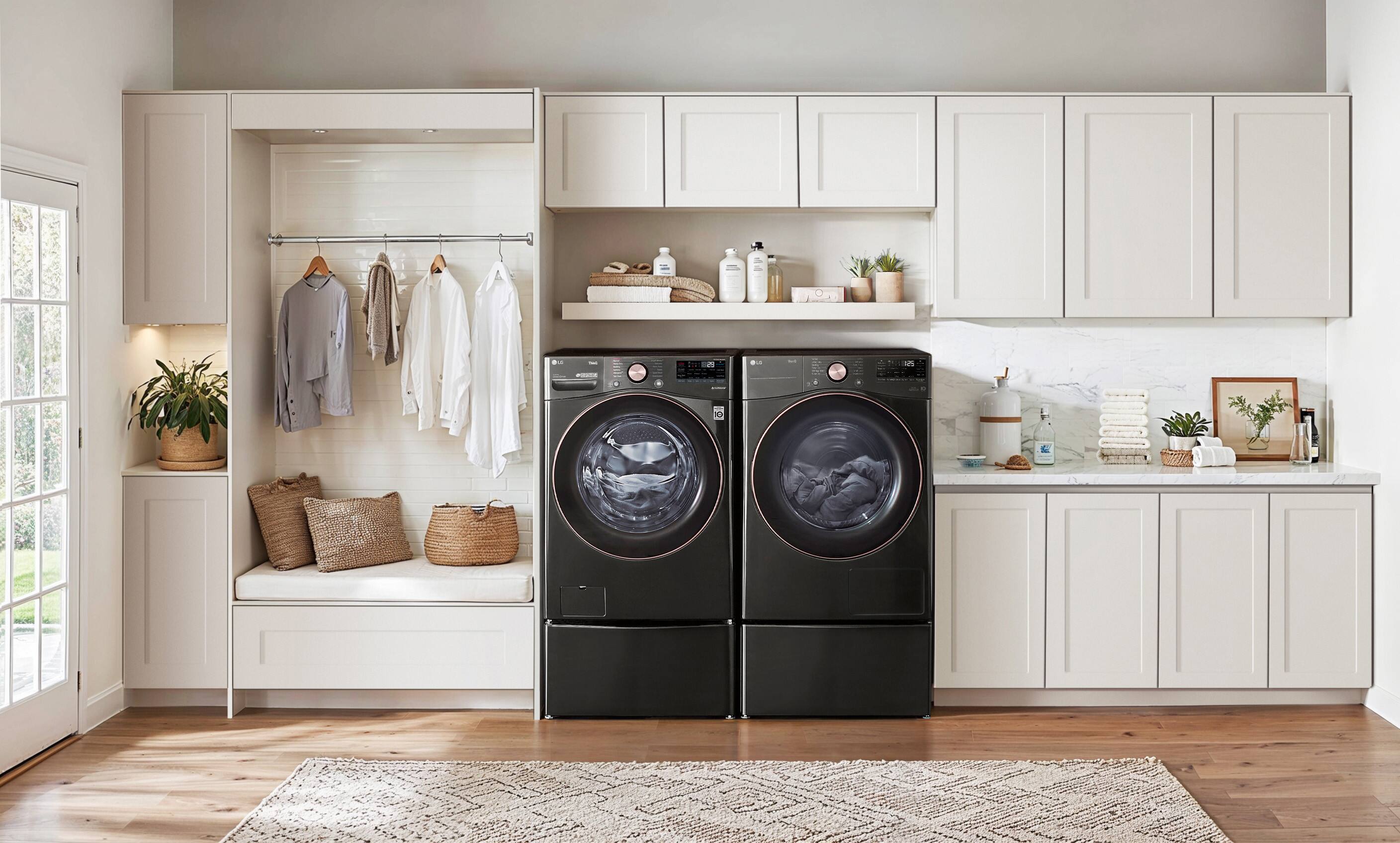 Alt View 17. LG - 7.8 Cu. Ft. Stackable Smart Electric Dryer with Dual Inverter HeatPump Technology - Black Steel.