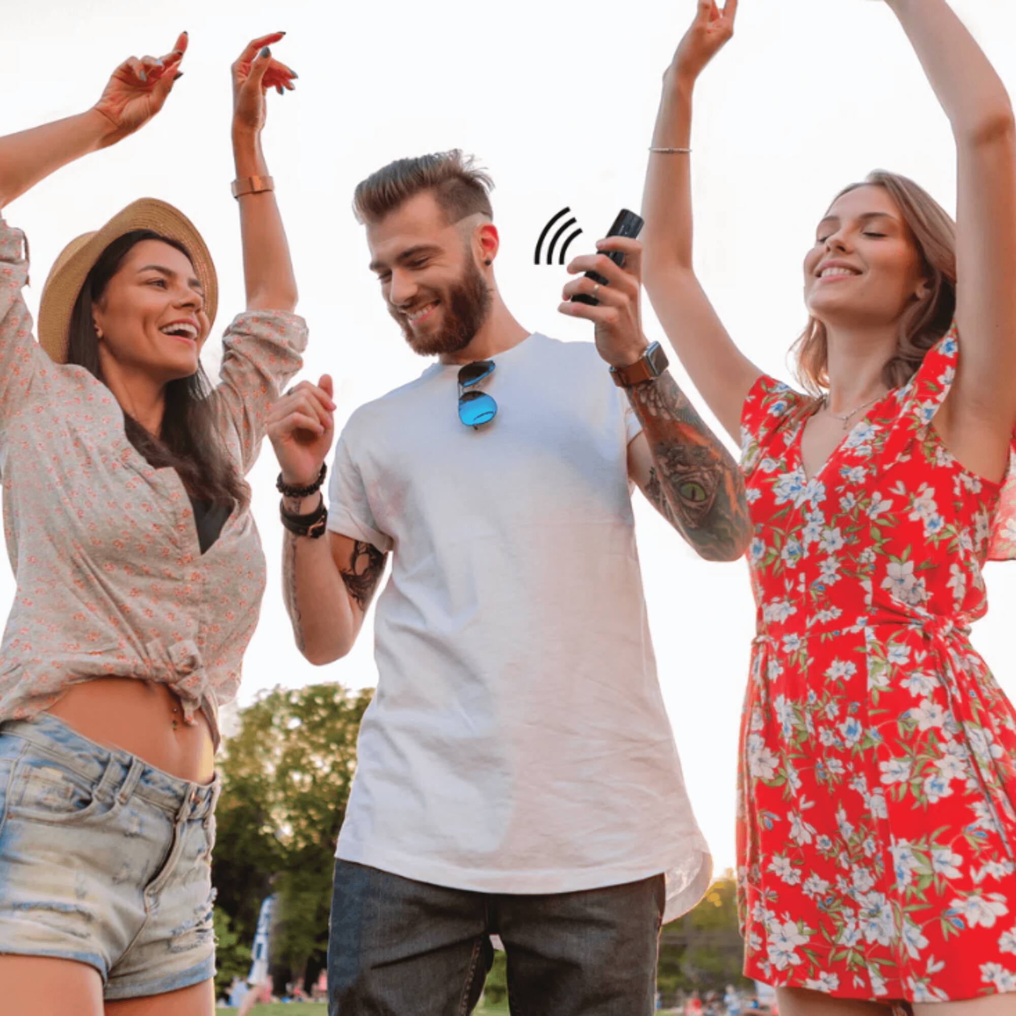 Alt View 8. Emerson - Portable AMFM Radio with Built-In Speaker - Grey.