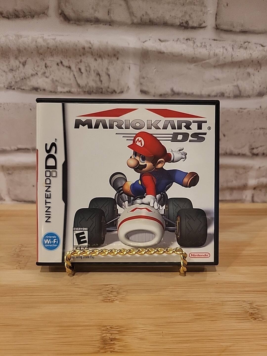 Mario Kart™ DS, Nintendo, Everyone, Nintendo Wi-Fi Connection, hi, I'm Nintendo, burning Unane. - E (Everyone)