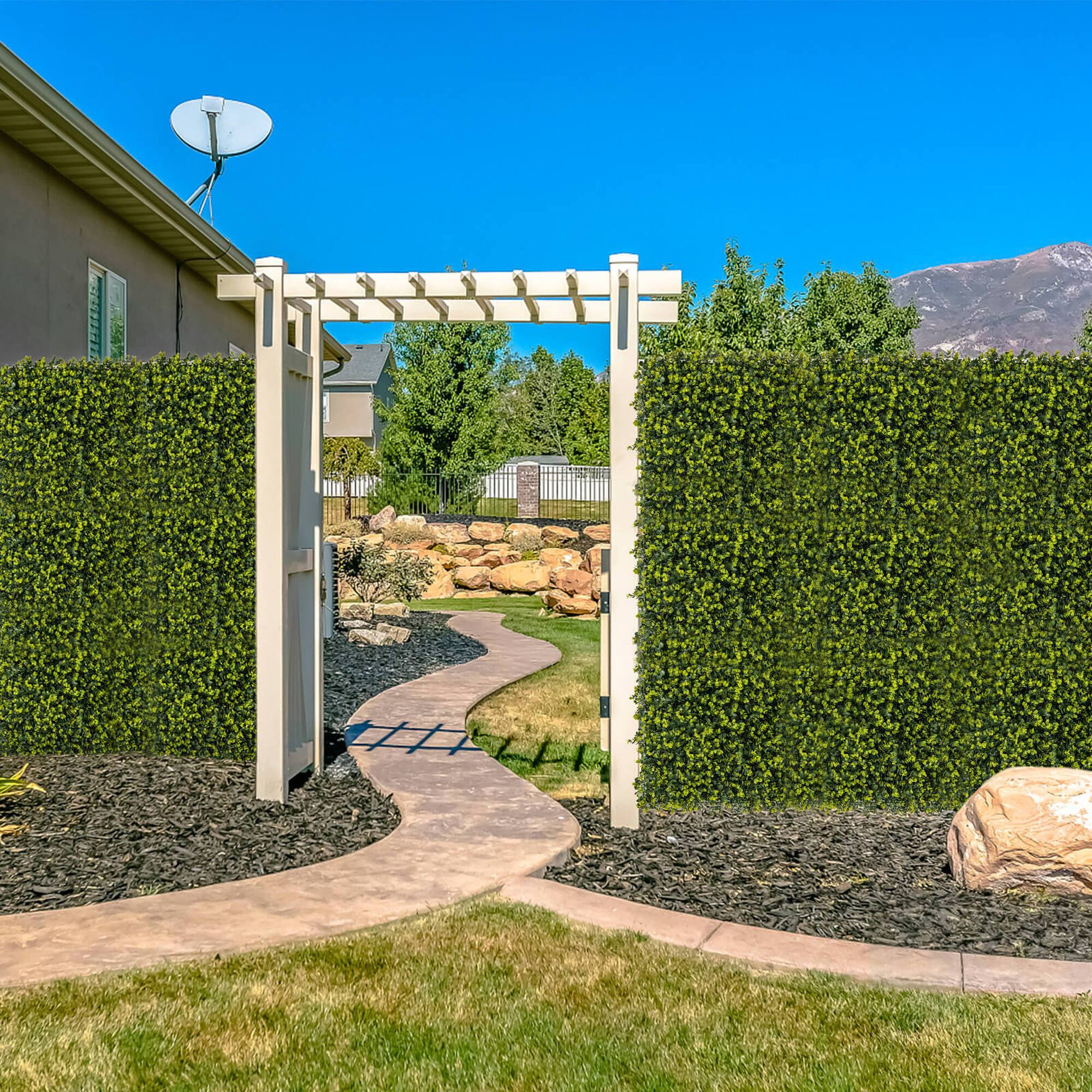 Alt View 3. Costway - Costway 12 PCS 20" x 20" Artificial Hedge Boxwood Panels with Realistic Undulant surface - Green.