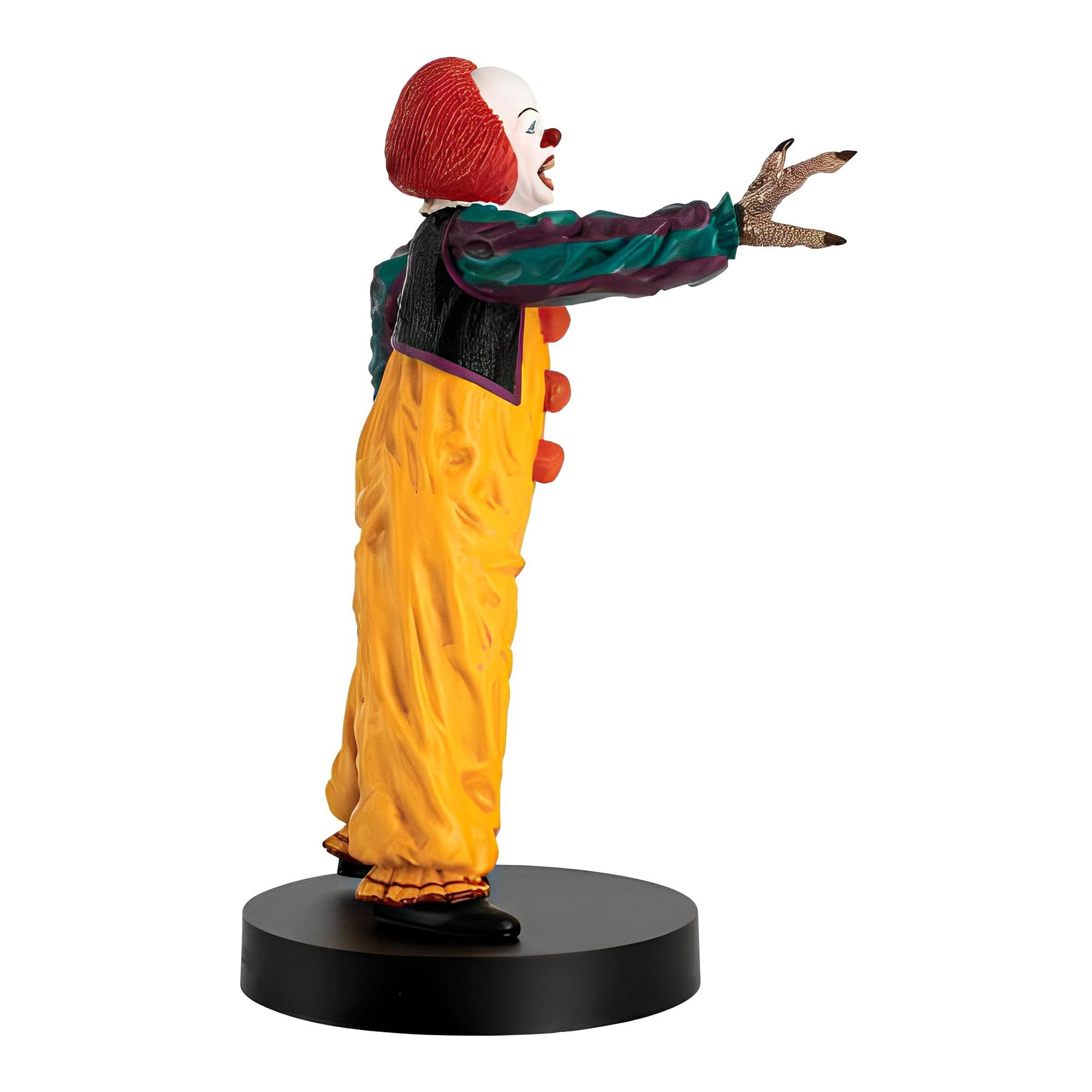 Alt View 10. Eaglemoss - Eaglemoss IT Pennywise (1990) 1:16 Scale Horror Figure - Yellow.