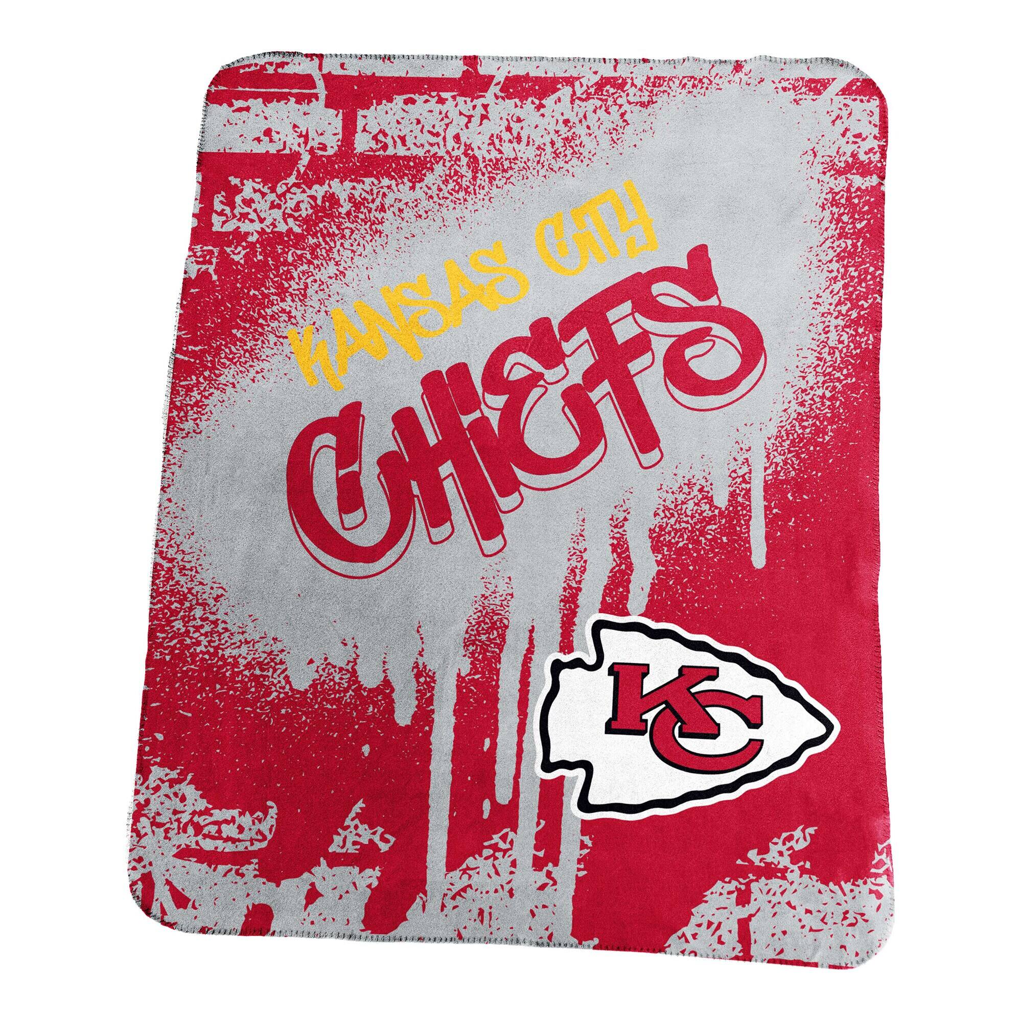 Logo Brands - Kansas City Chiefs 50" x 60" Classic Graffiti Fleece Throw Blanket - Red