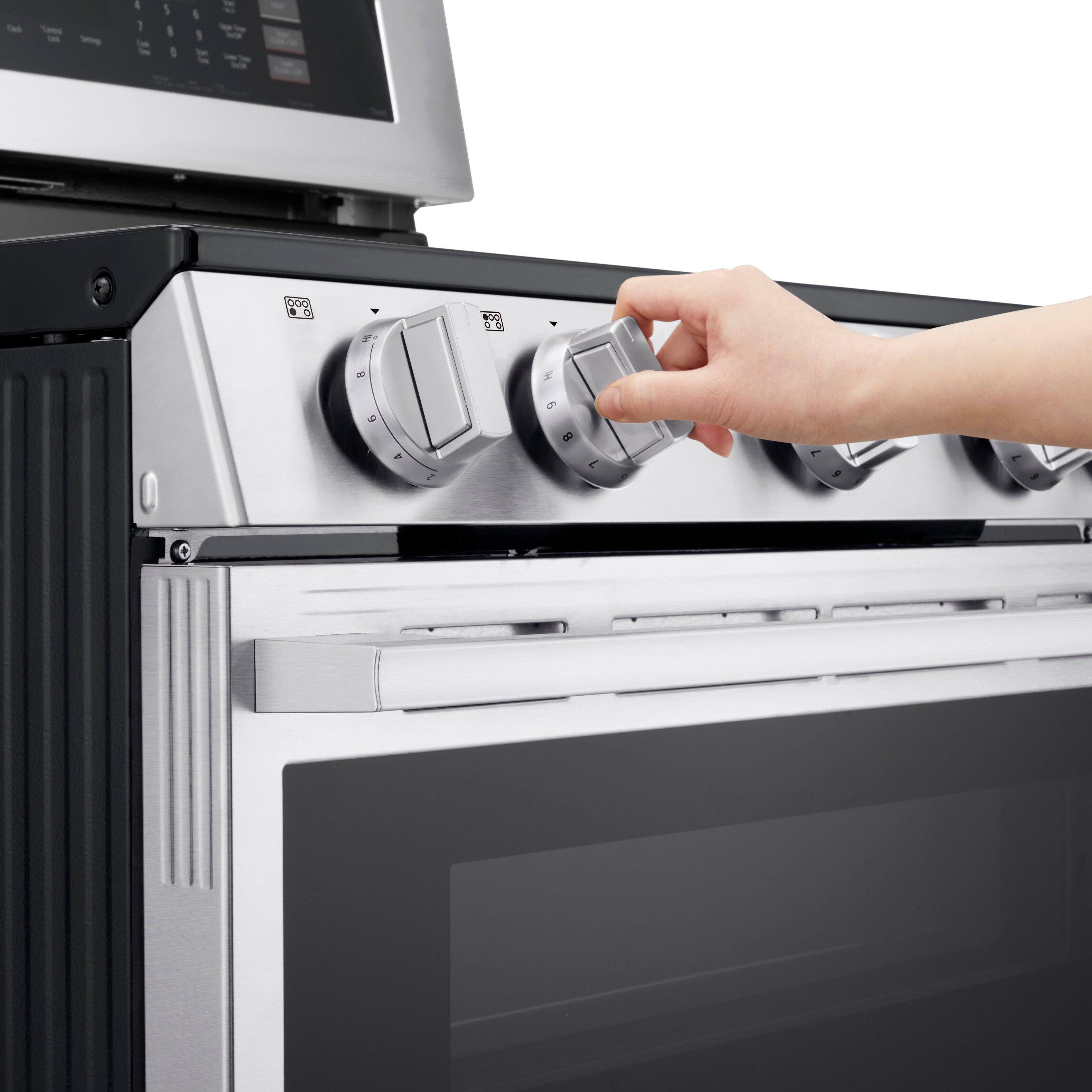 Alt View 14. LG - 30-in 7.3 Cu. Ft. Freestanding Double Oven Elec True Convection Smart Range w/ 5 Elements, Air Fry and UltraHeat 3.2 kW - Stainless Steel.