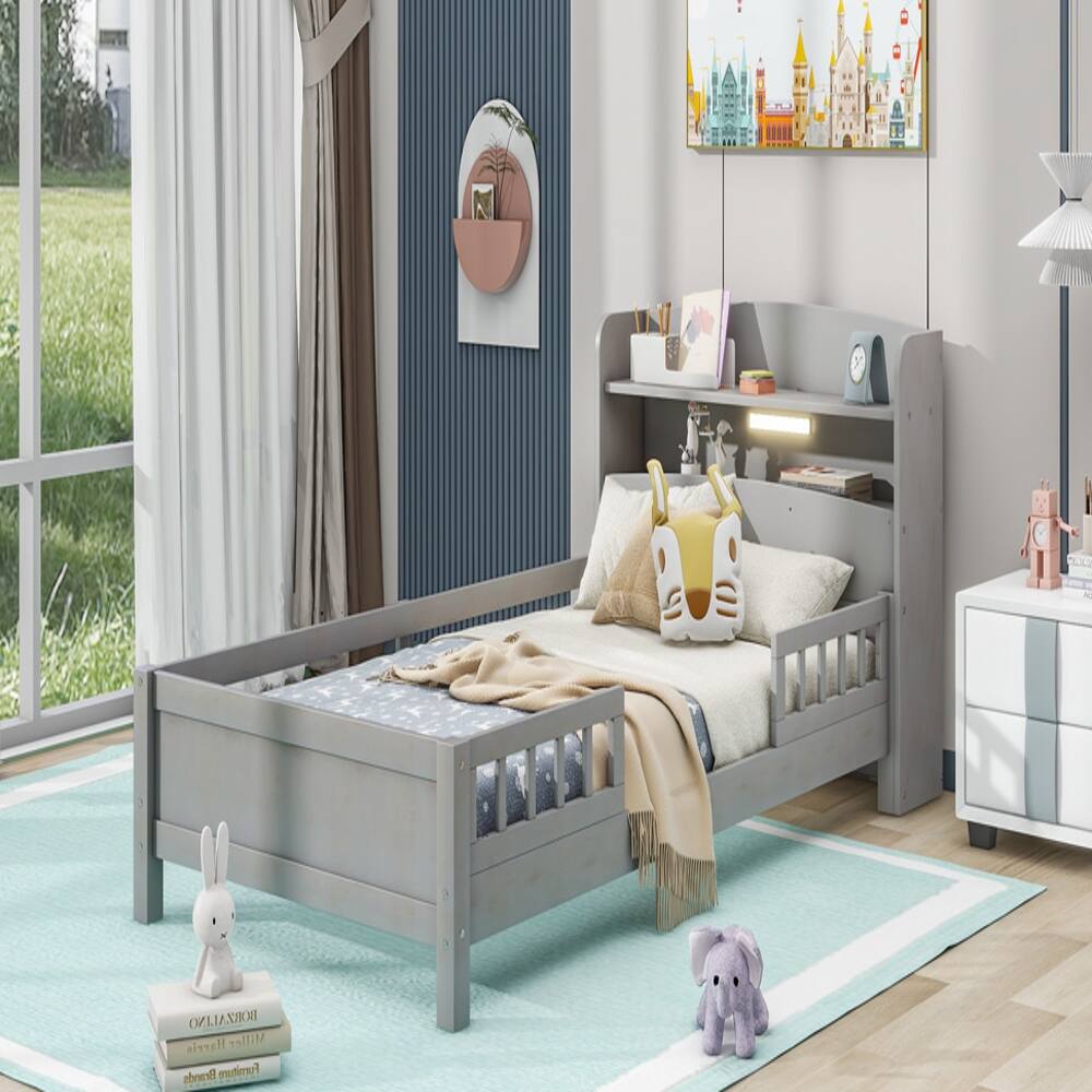 7 BORZALINO  
Harris Miller Brands Furniture