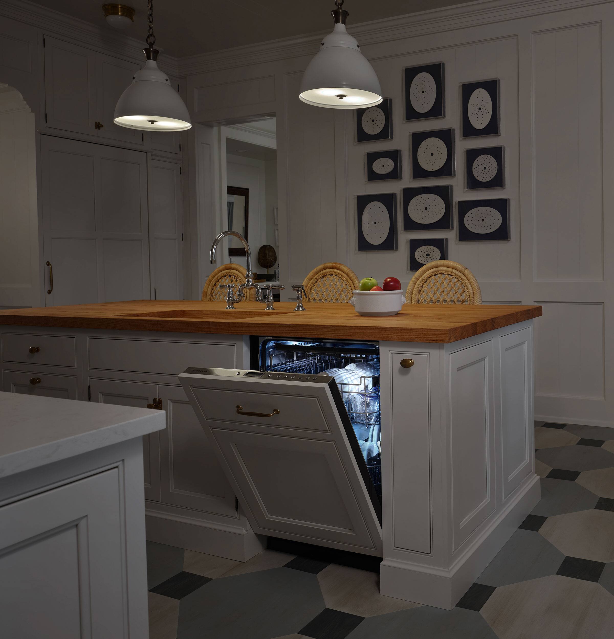 Alt View 36. Monogram - 24" Top Control Smart Built-In Stainless Steel Tub Dishwasher with 3rd Rack, Advanced Wash System and 39 dBA - Custom Panel Ready.