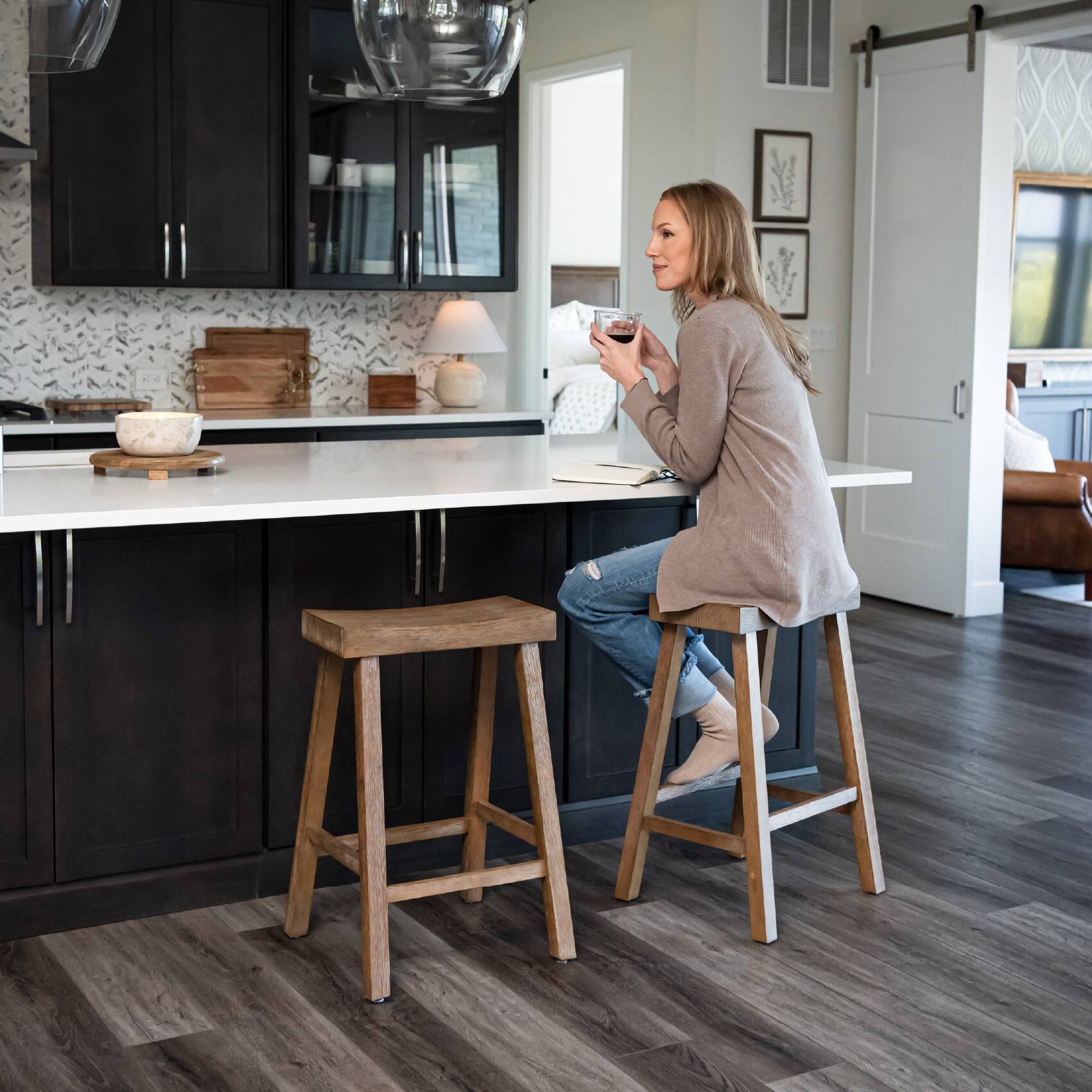 Alt View 5. Maven Lane - 27" Vincent Counter Stool in Antiqued Natural Finish - Antiqued Natural.