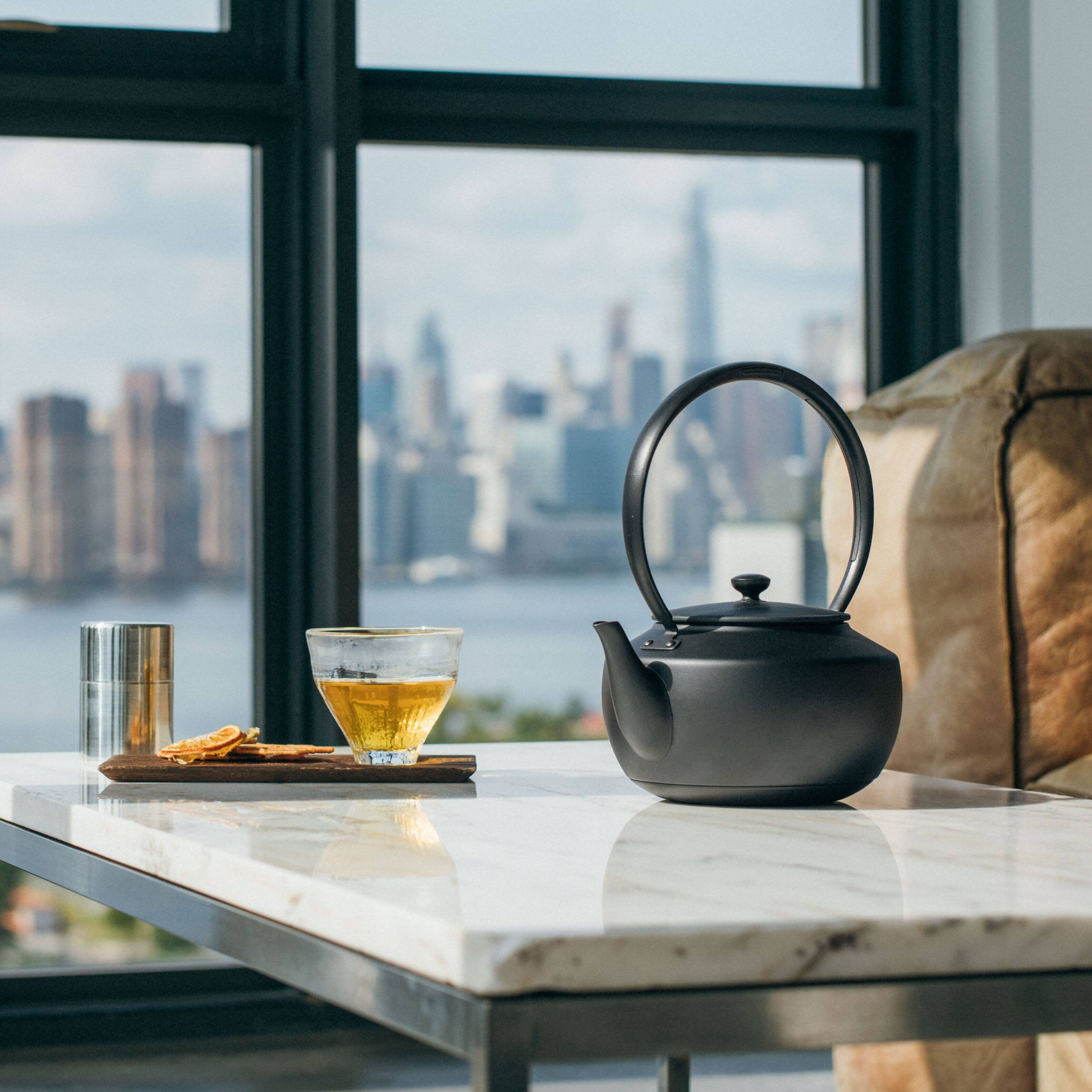 Alt View 5. Balmuda - MoonKettle - Black.