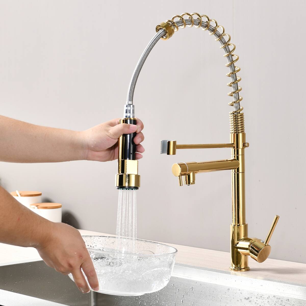 Left. Ropilly - Ropilly Commercial Pull Down Kitchen Faucet, Polished Gold Stainless Steel Single Handle Faucet with Pot Filler - Gold.