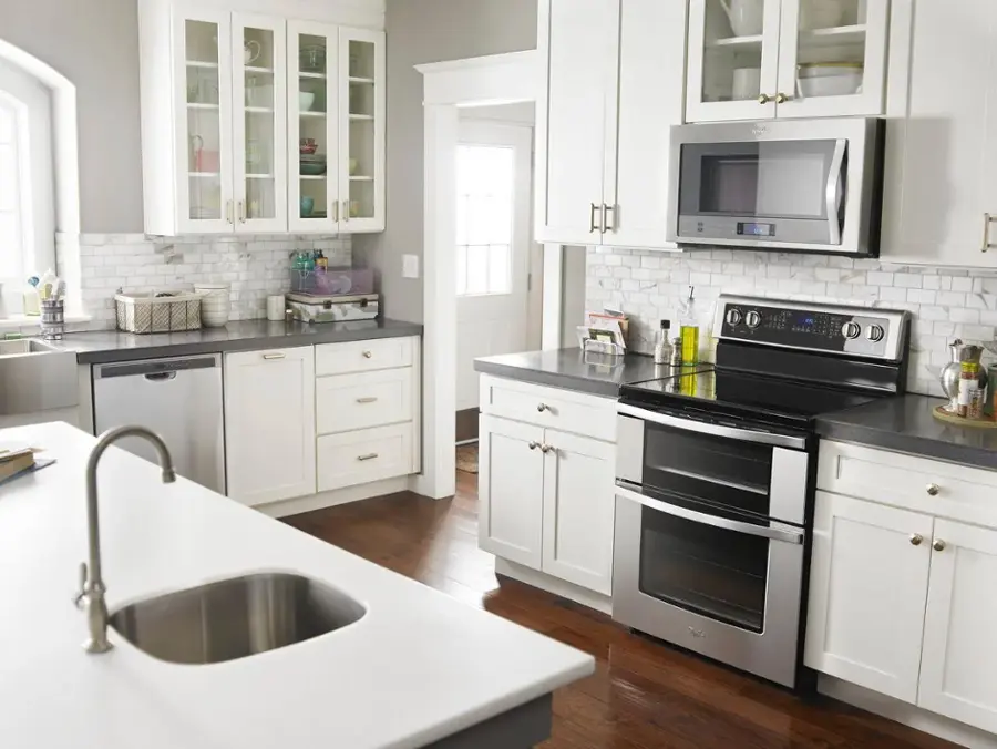 Alt View 15. Whirlpool - 6.7 Cu. Ft. Self-Cleaning Freestanding Double Oven Electric Convection Range - Stainless Steel.