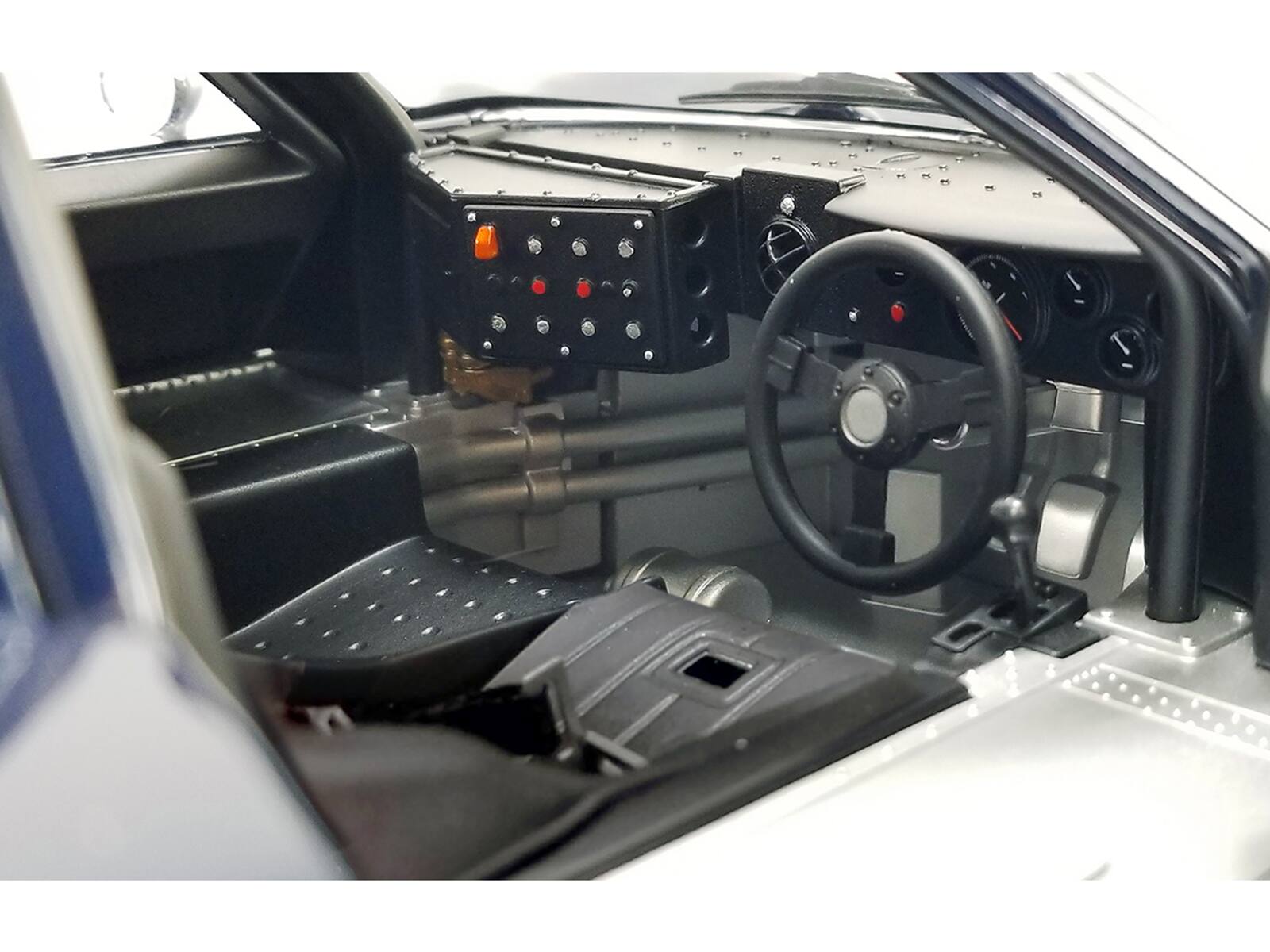 Back. ACME - Ford GT40 MKIV #4 Denny Hulme - Lloyd Ruby "Holman & Moody" "24 Hours of Le Mans" (1967) "Masterpiece Collection" 1/12 - Multi.