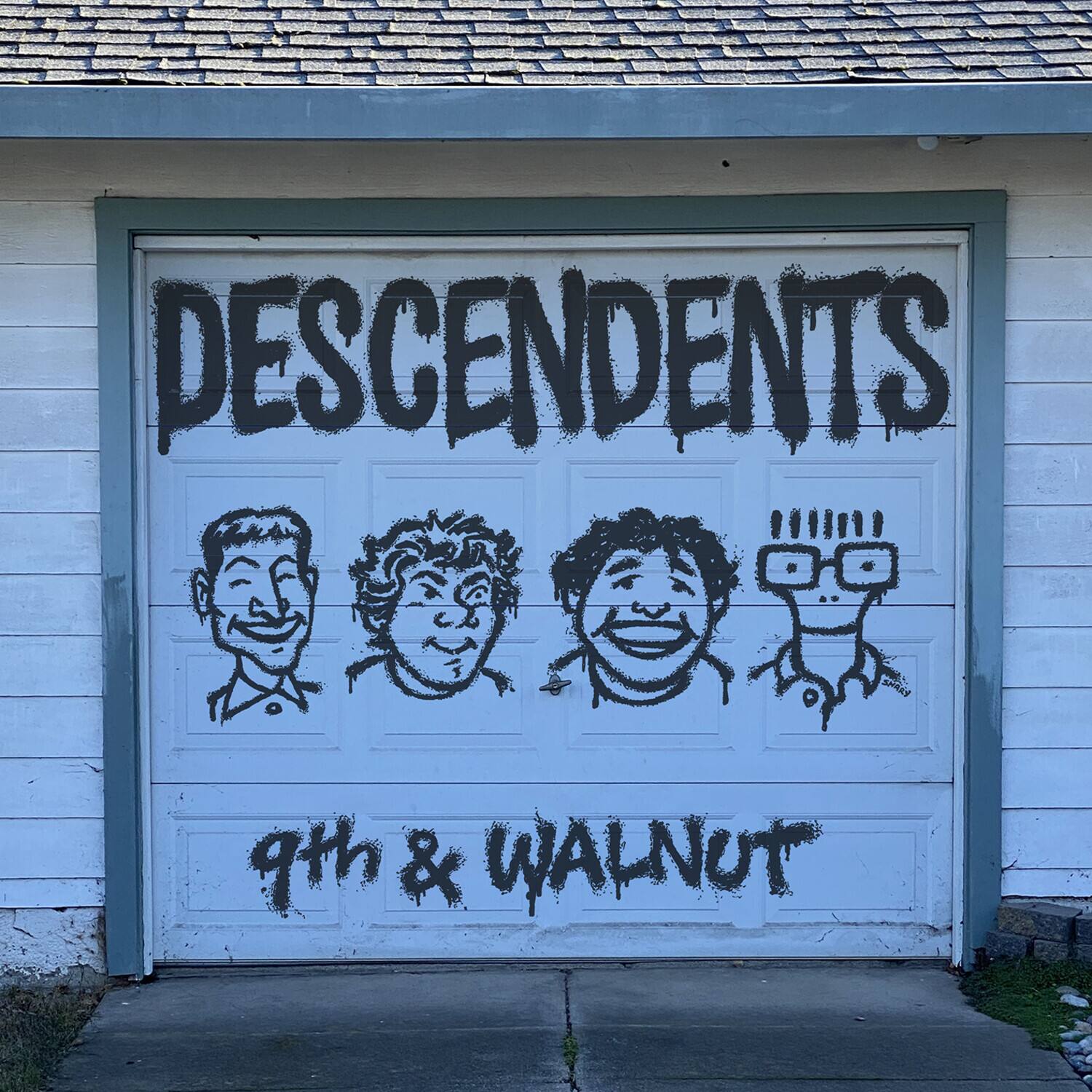 DESCENDENTS  
9th & WALNUT