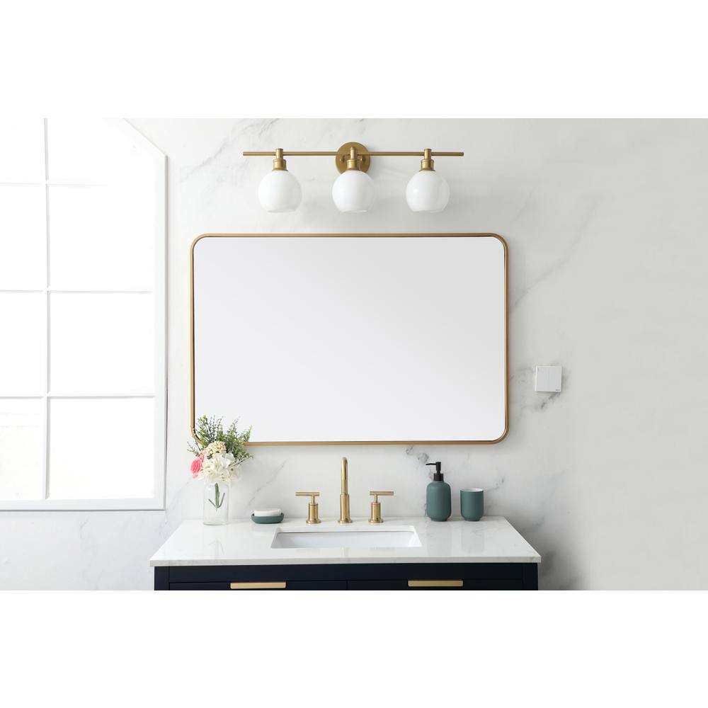 Front. Elegant Decor - Soft corner metal rectangular mirror 28x42 inch in Brass - Brass.