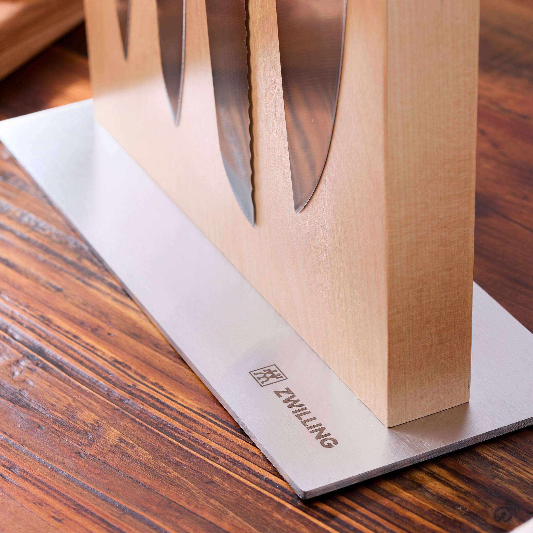 Alt View 3. ZWILLING - ZWILLING Pro RCF 5-pc Magnetic Knife Block Set - Natural - Natural.